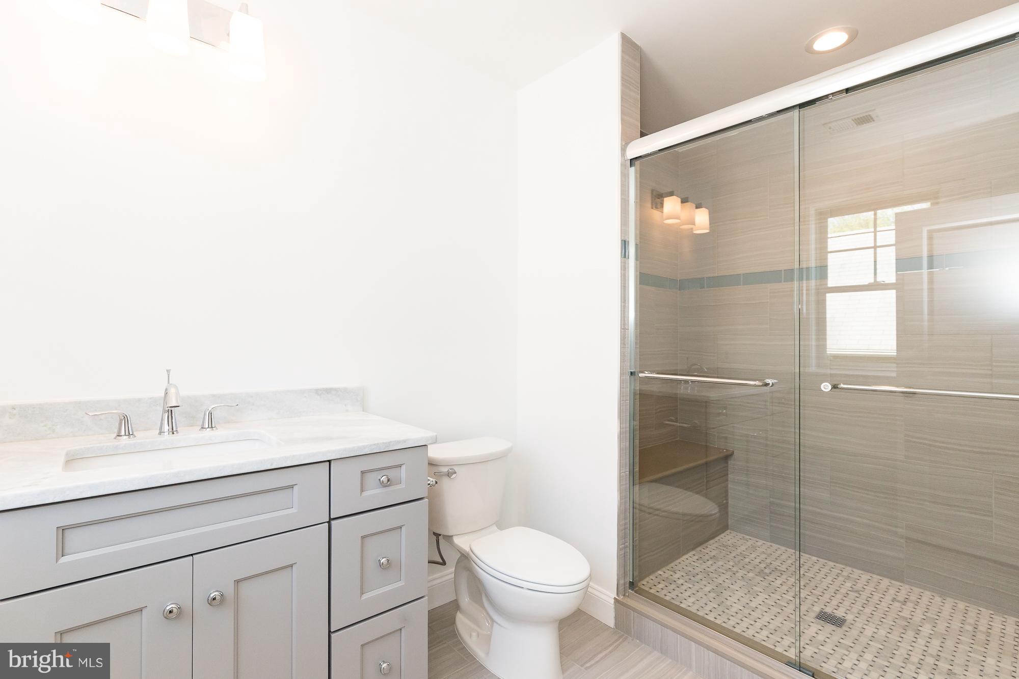 PARKWOOD - Residential