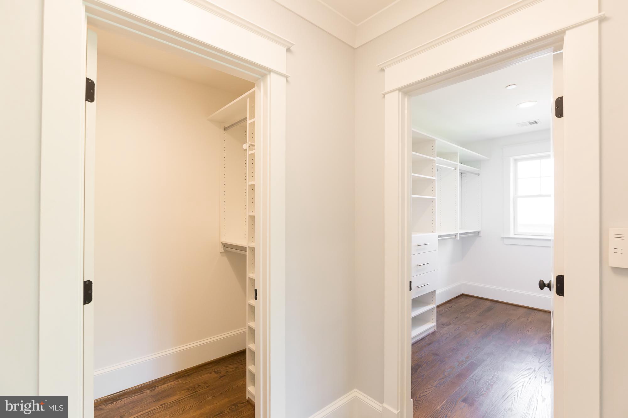 PARKWOOD - Residential