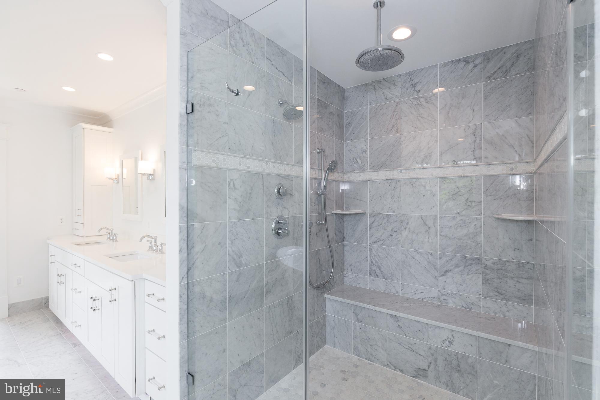 PARKWOOD - Residential