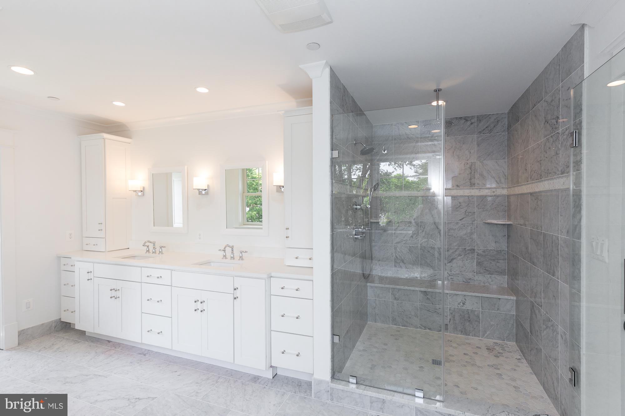 PARKWOOD - Residential