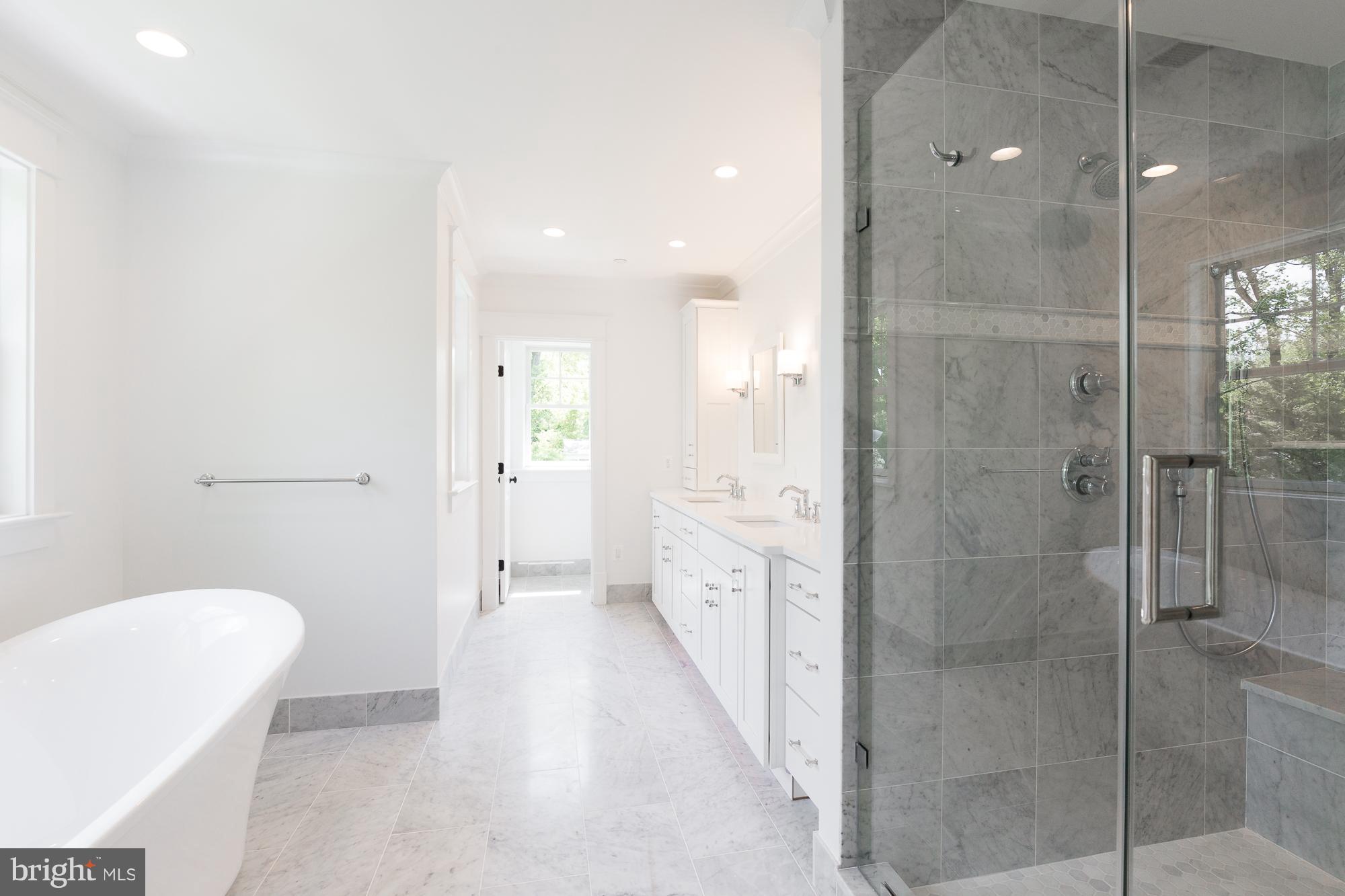 PARKWOOD - Residential