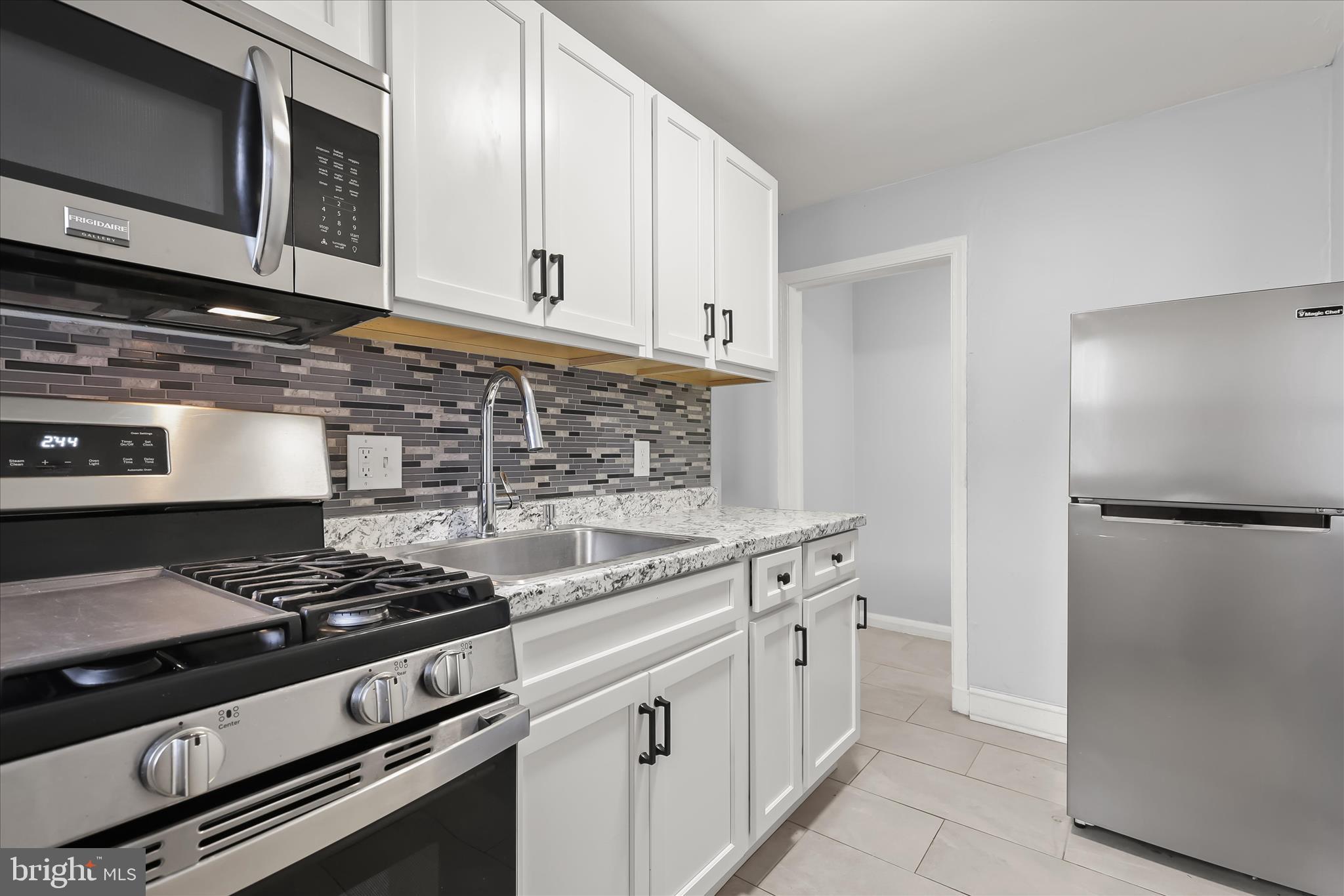 YALE HEIGHTS - Residential