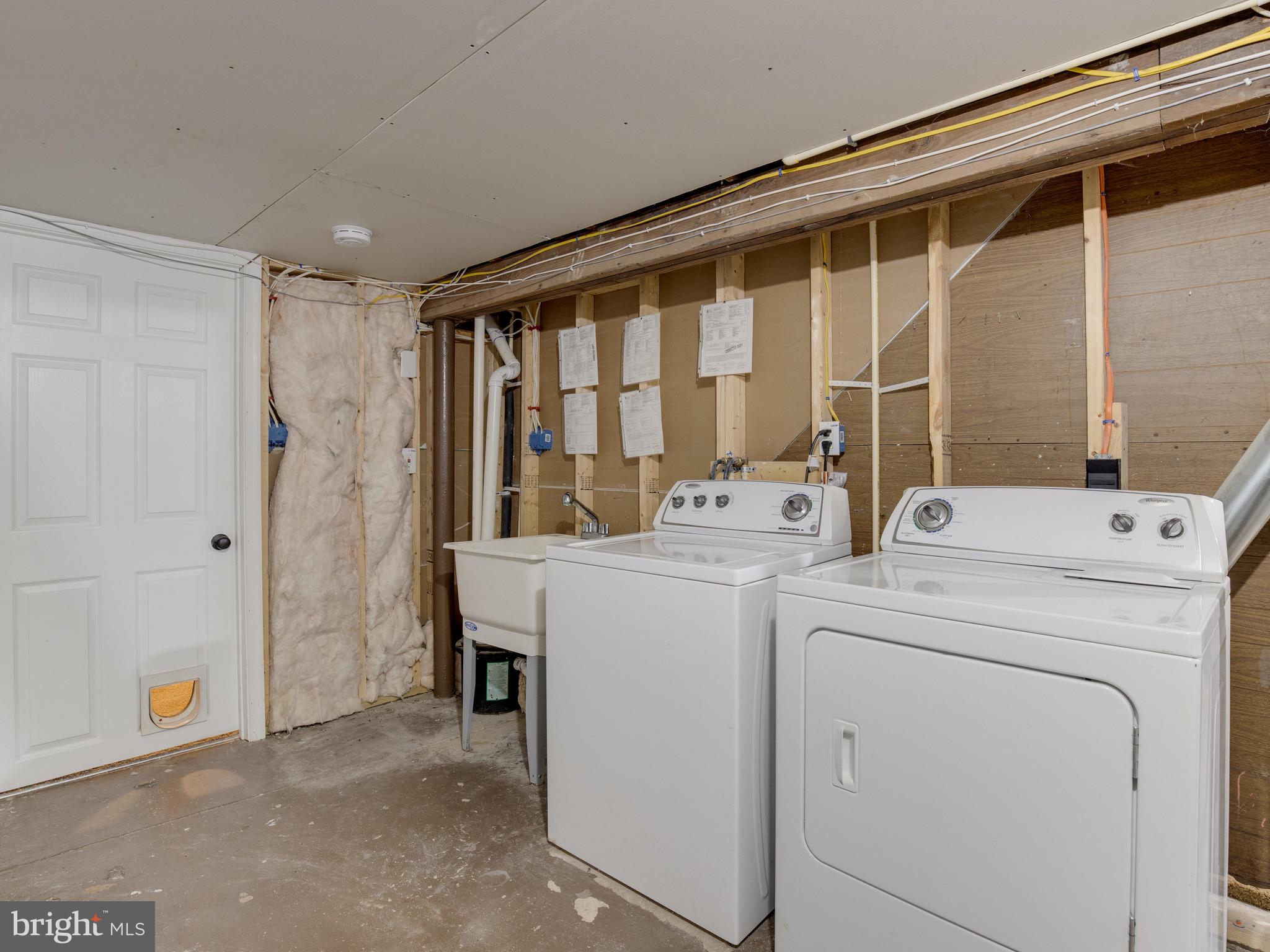 WOODHOLME - Residential Lease