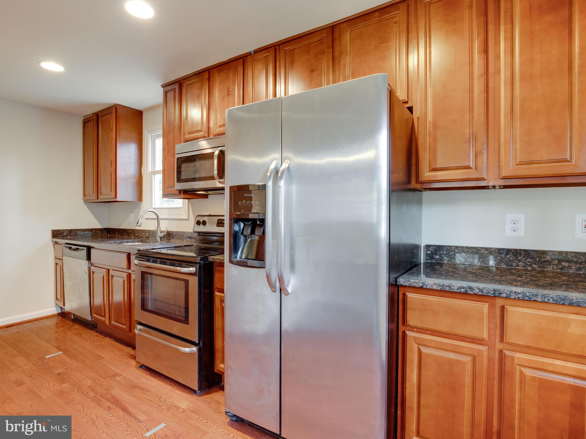 WOODHOLME - Residential Lease