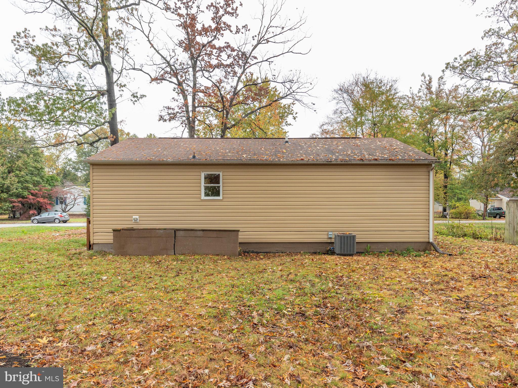 WOODHOLME - Residential Lease