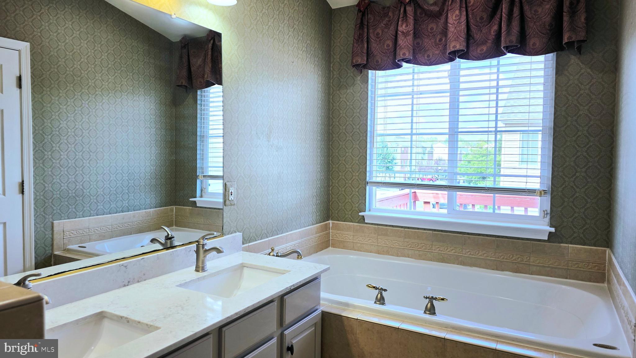 CARTERWOOD - Residential Lease