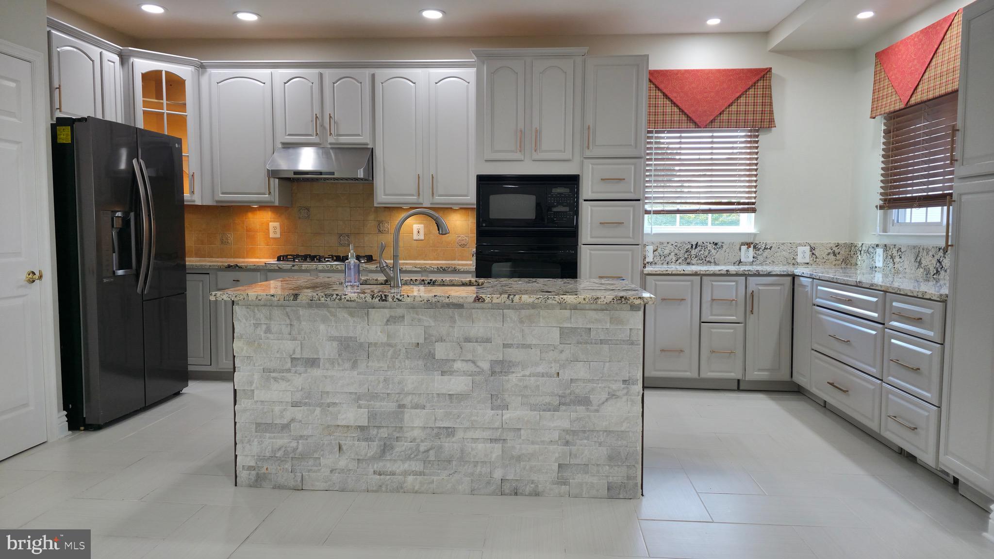 CARTERWOOD - Residential Lease