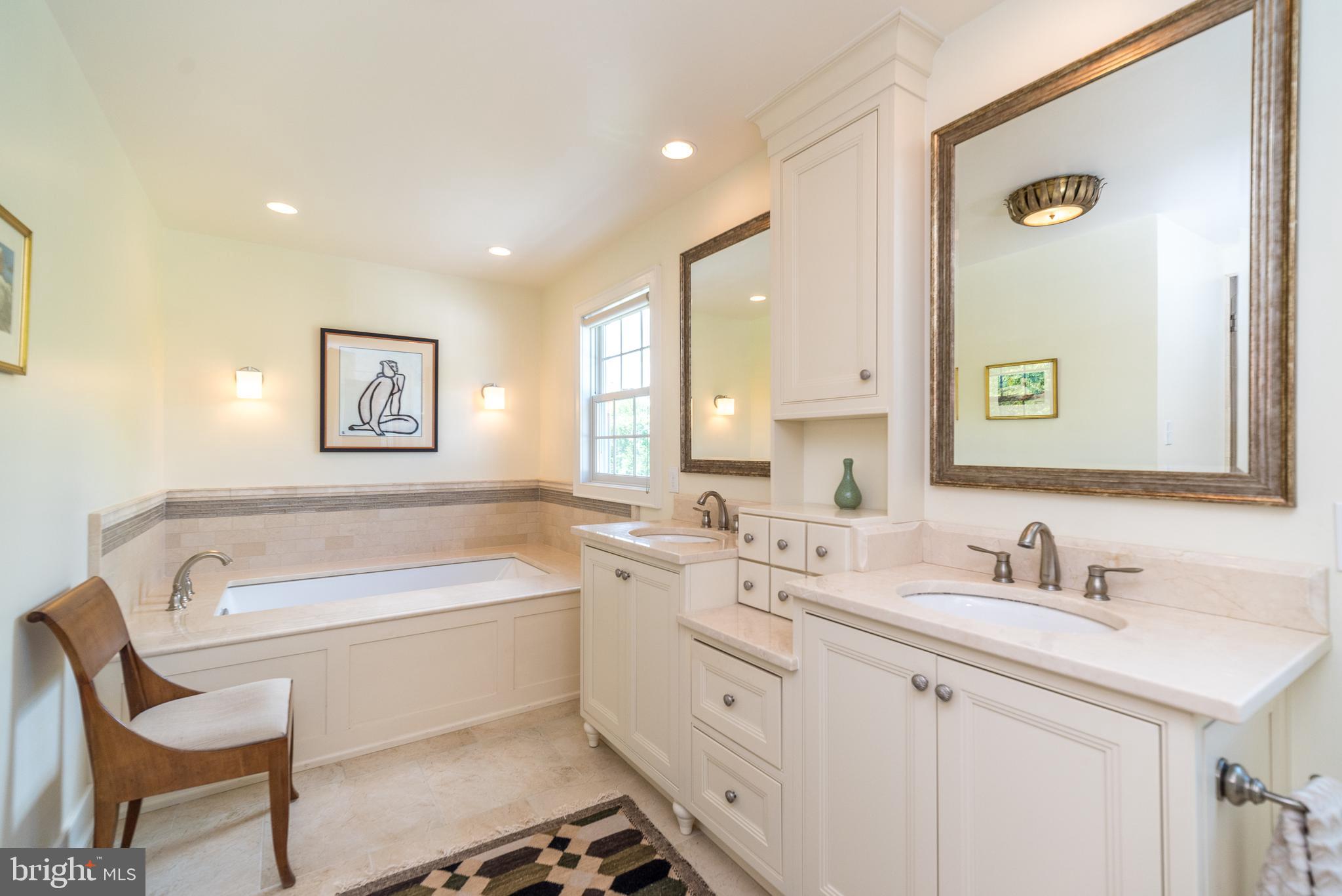 BLUE BELL - Residential