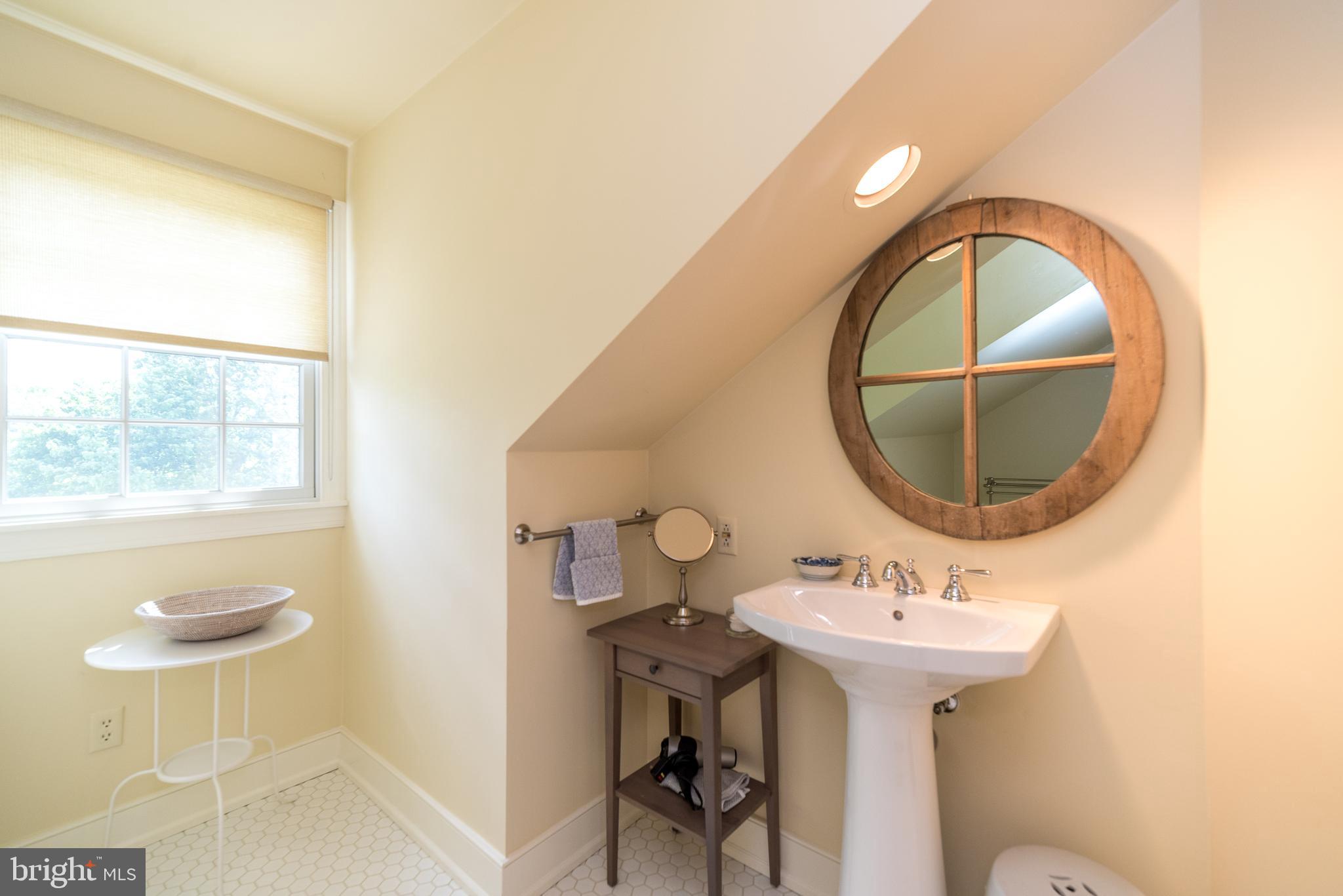 BLUE BELL - Residential