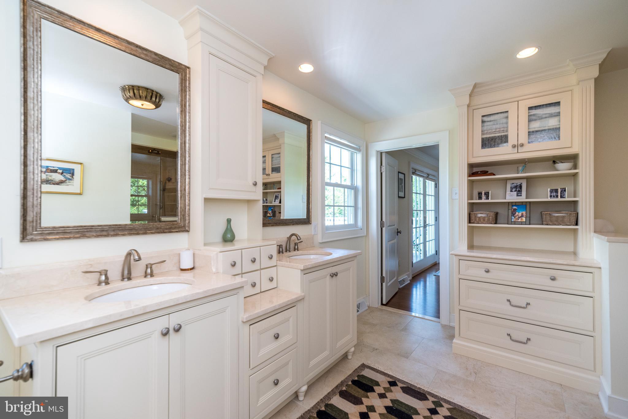 BLUE BELL - Residential