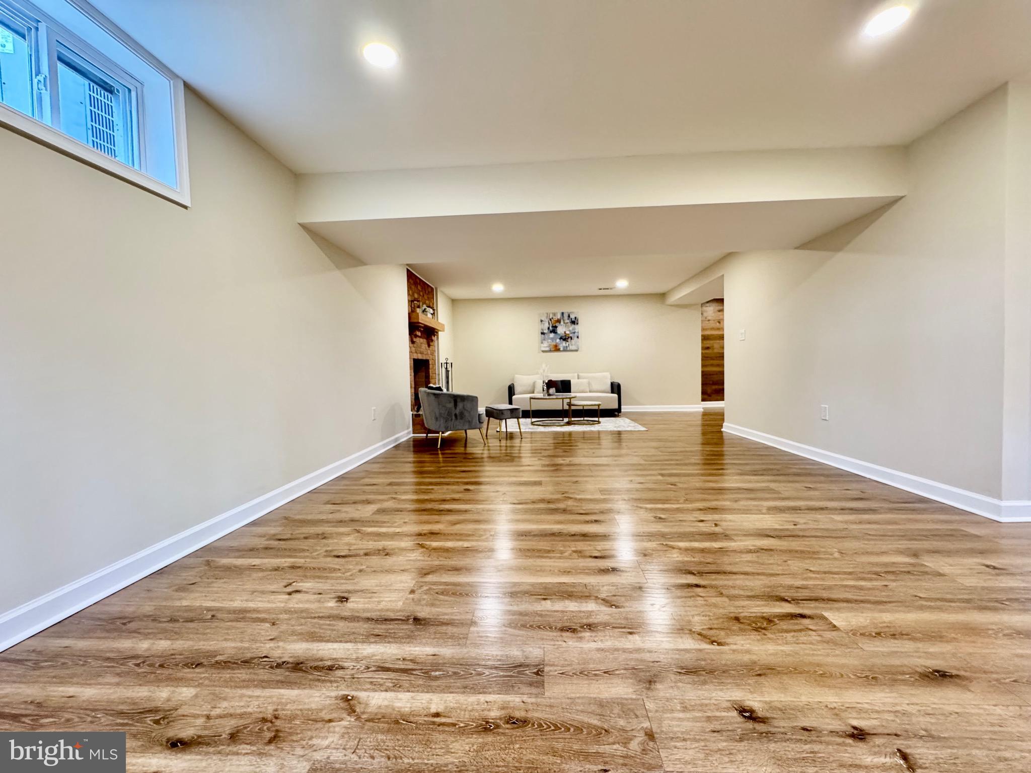 RIVERVIEW ESTATES - Residential