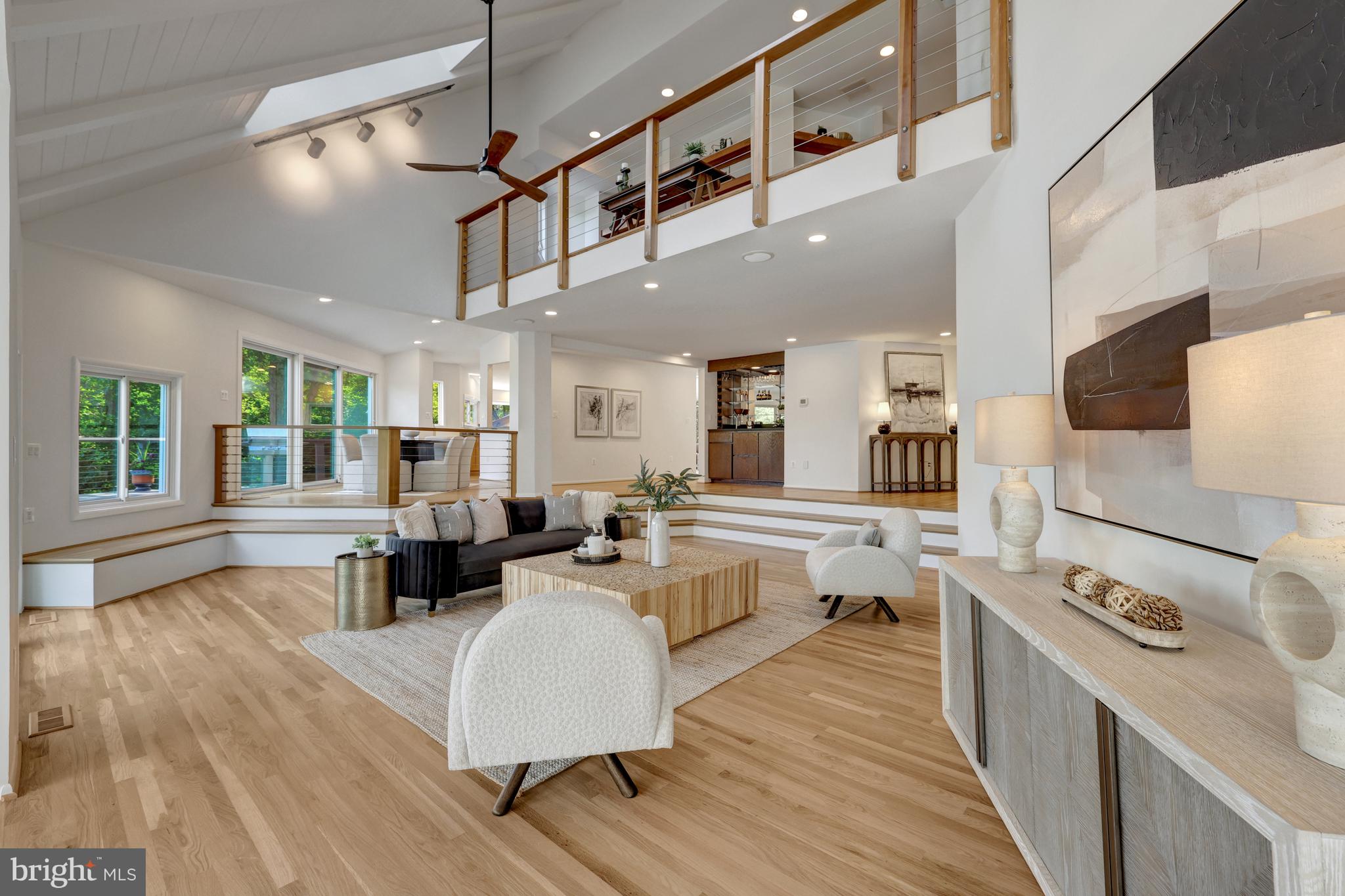 RESTON - Residential