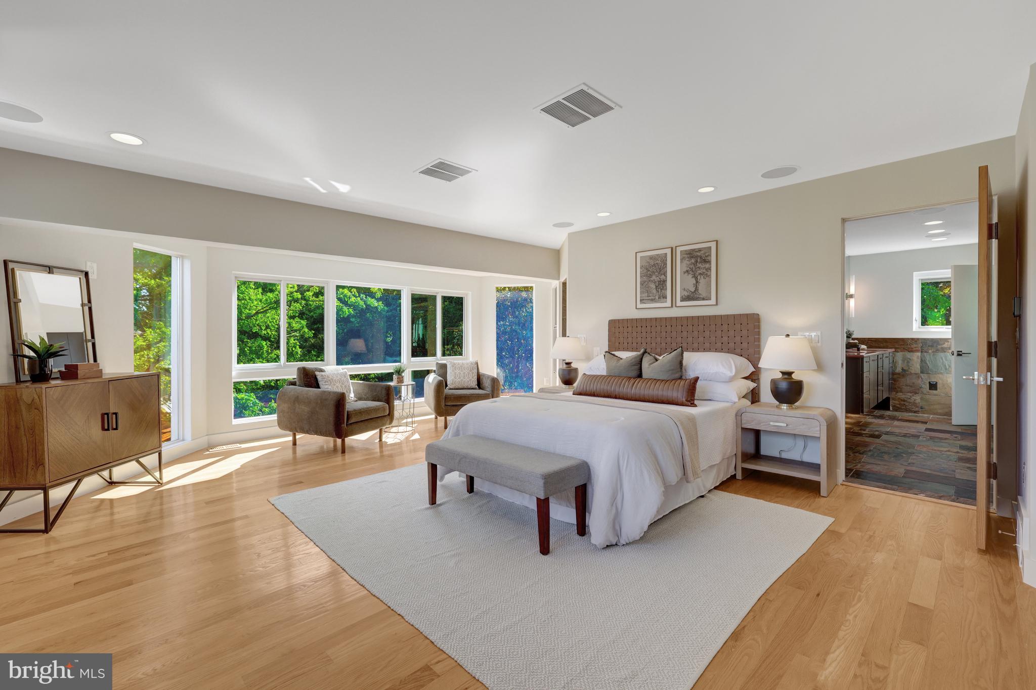 RESTON - Residential