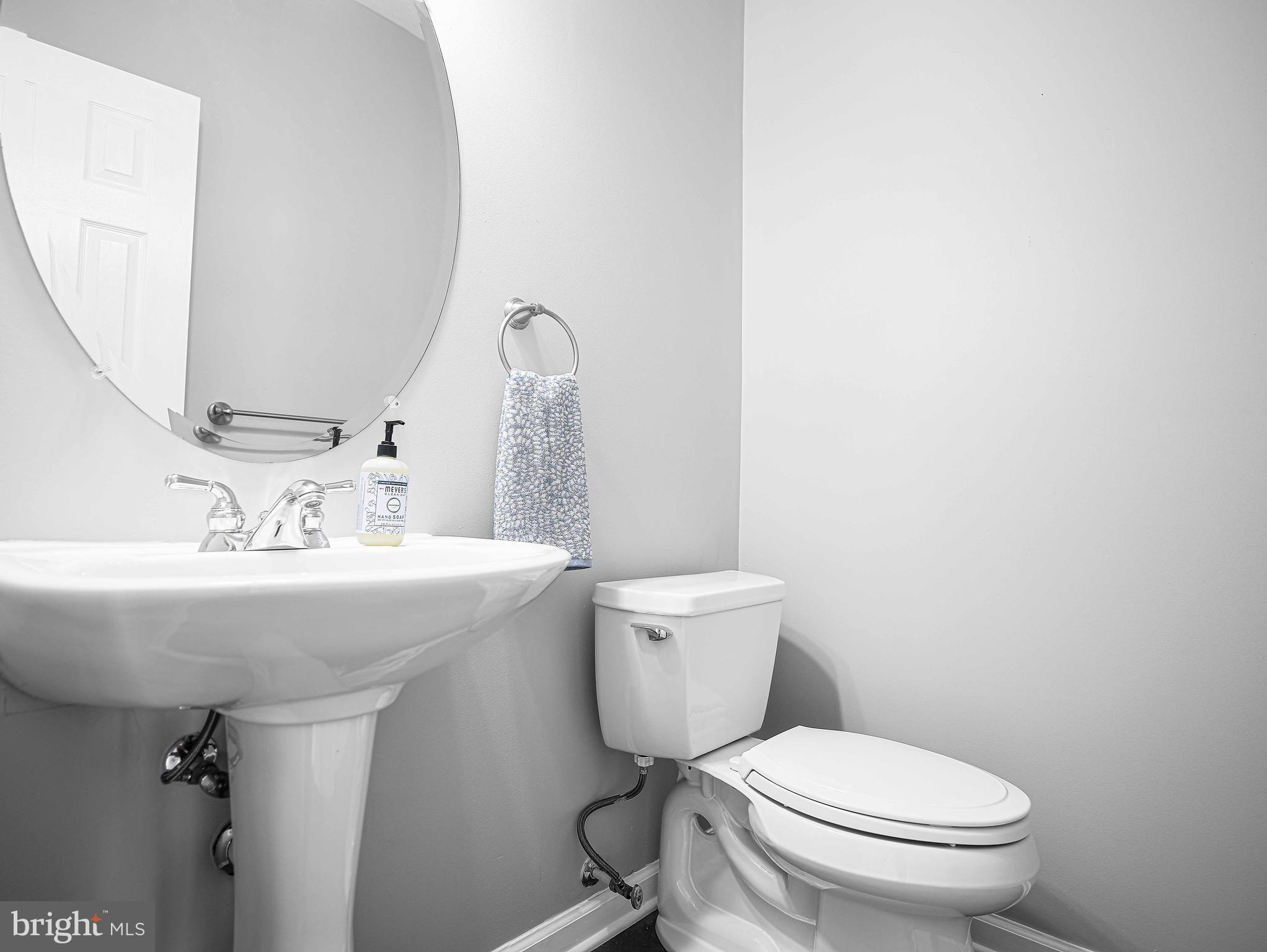 EATON SQUARE - Residential