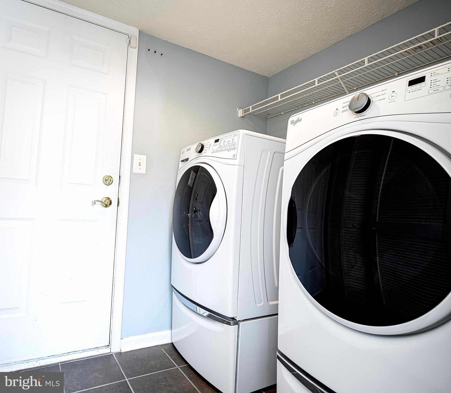 EATON SQUARE - Residential