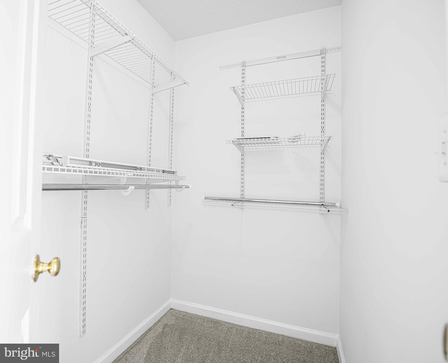 EATON SQUARE - Residential