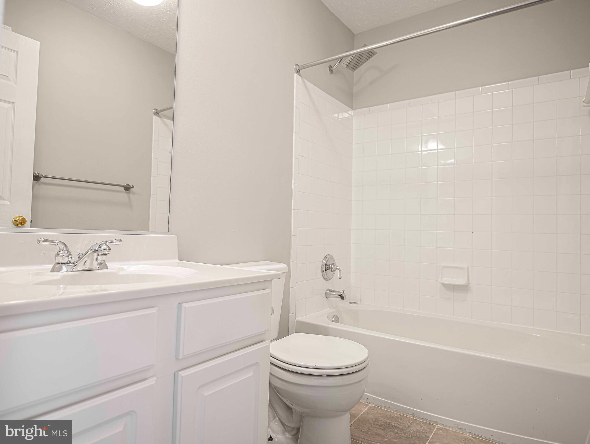 EATON SQUARE - Residential