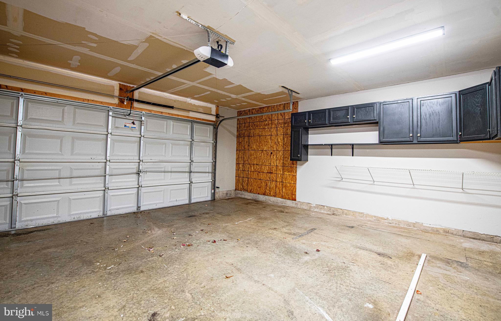 EATON SQUARE - Residential