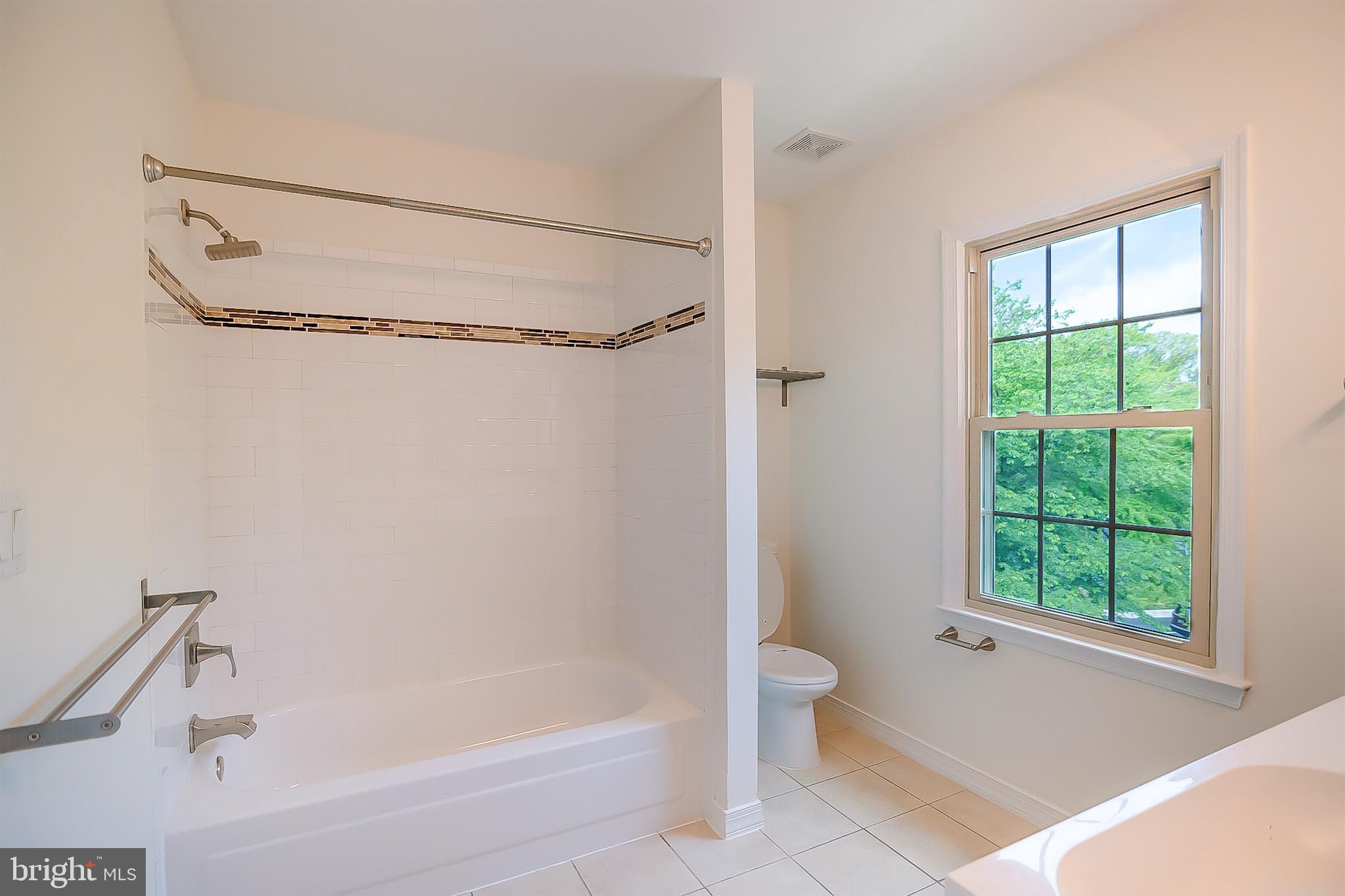 POTOMAC GROVE - Residential