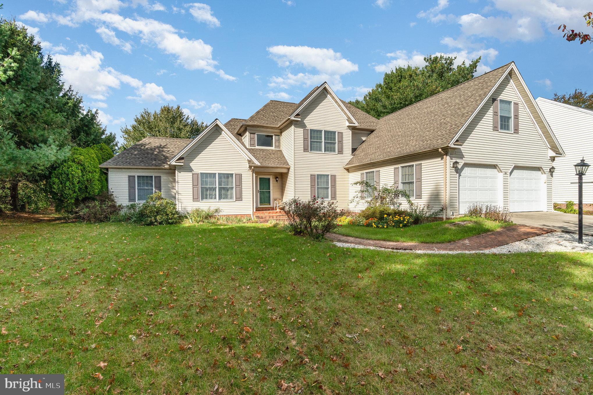 LOGAN DOWNS - Residential