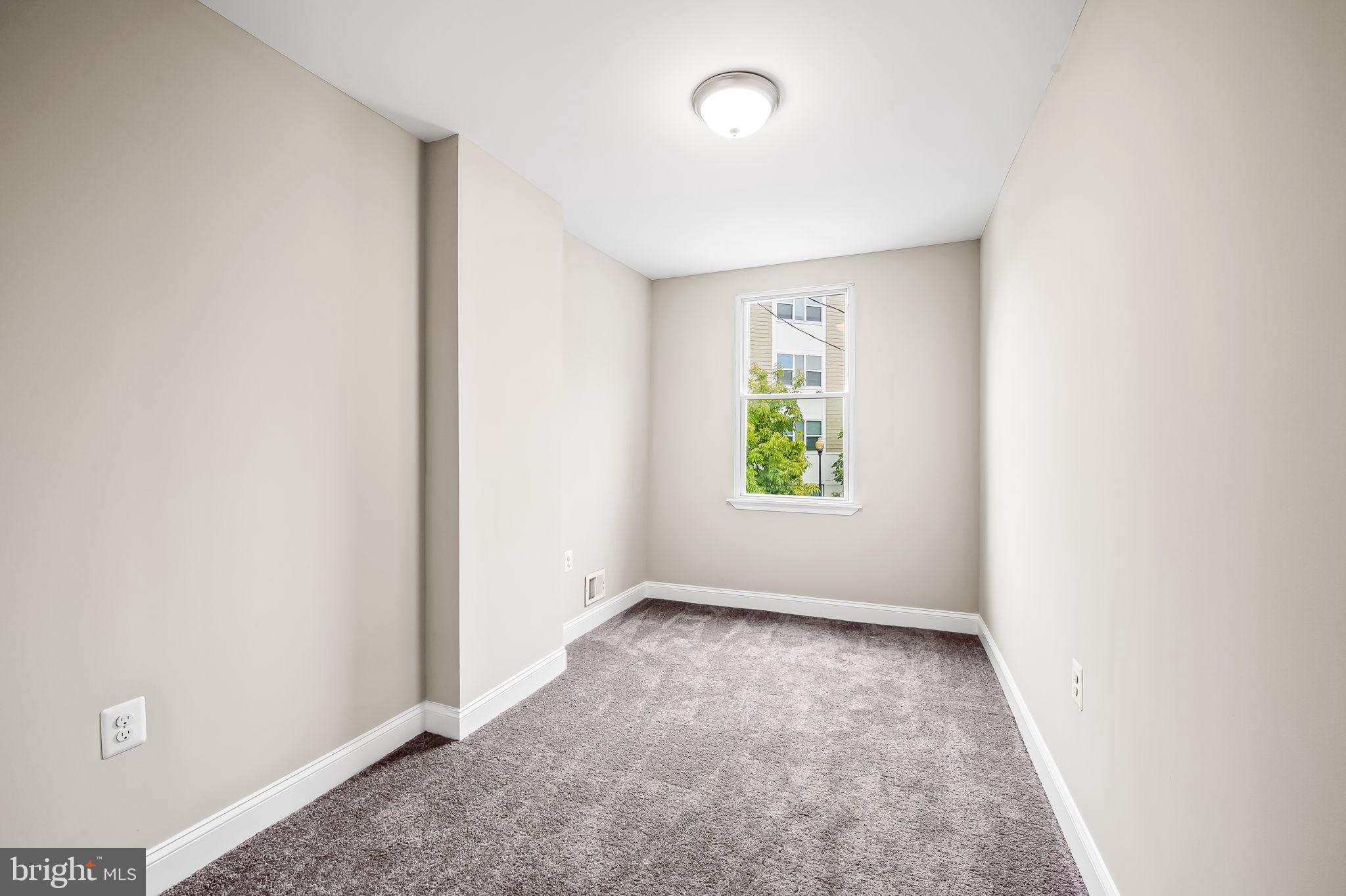 PENN NORTH - Residential