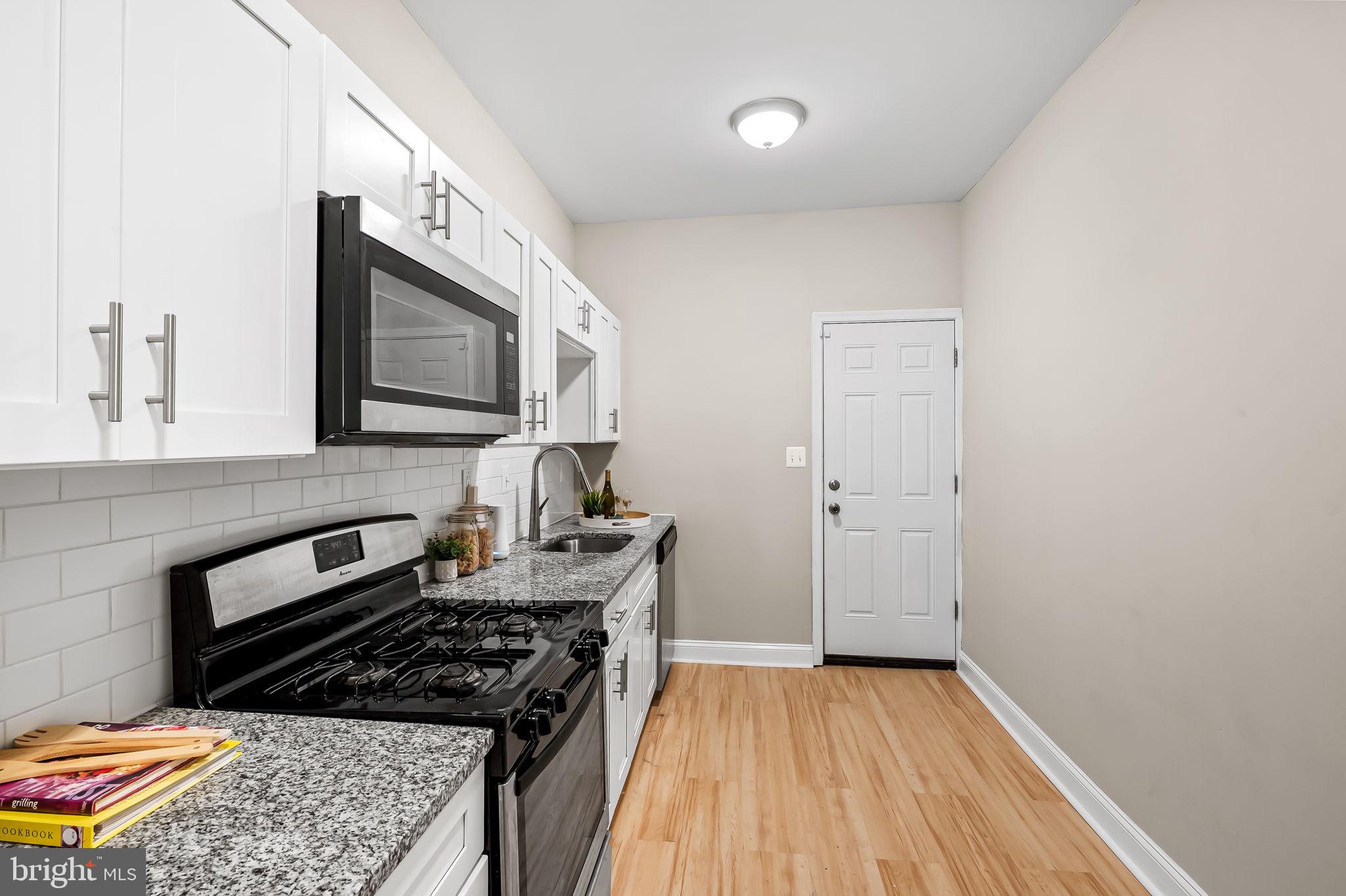 PENN NORTH - Residential