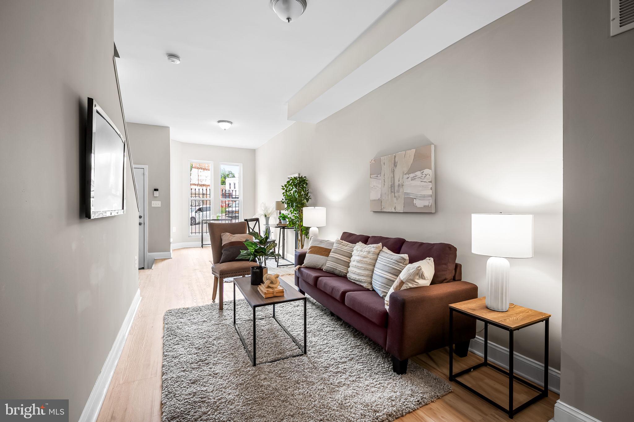 PENN NORTH - Residential