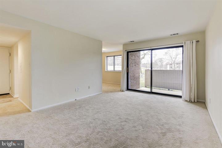 VILLAGE OF LONG REACH - Residential Lease