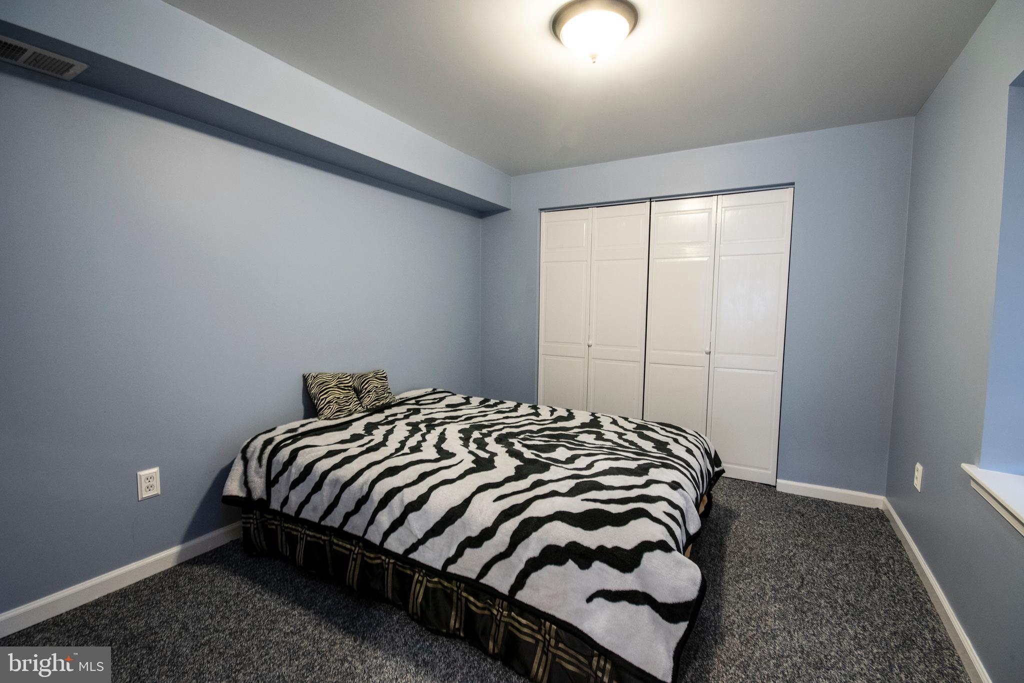 SHADOW WOODS - Residential