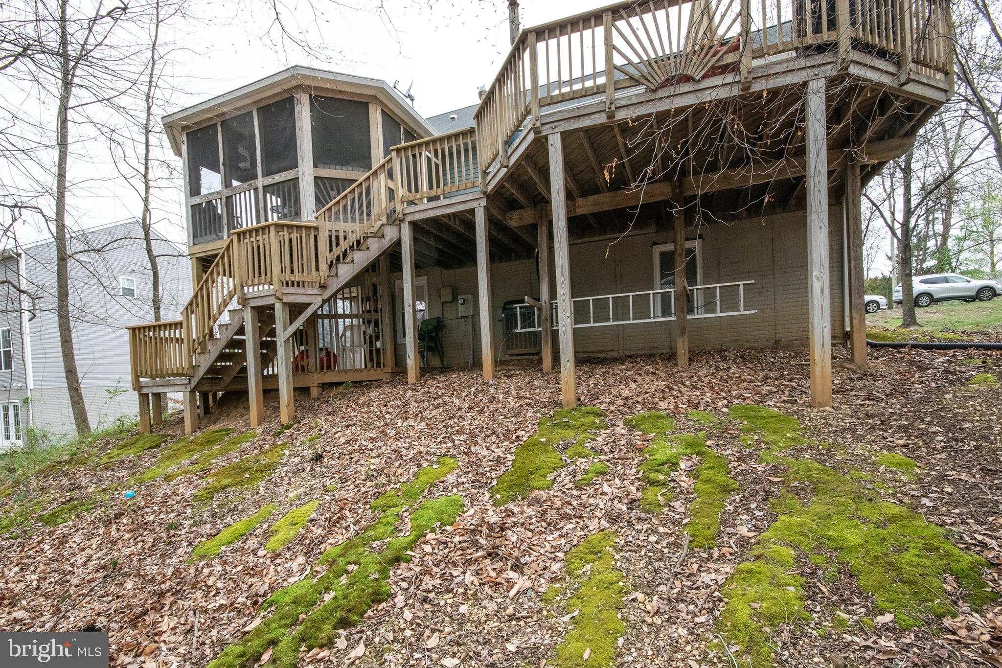 SHADOW WOODS - Residential