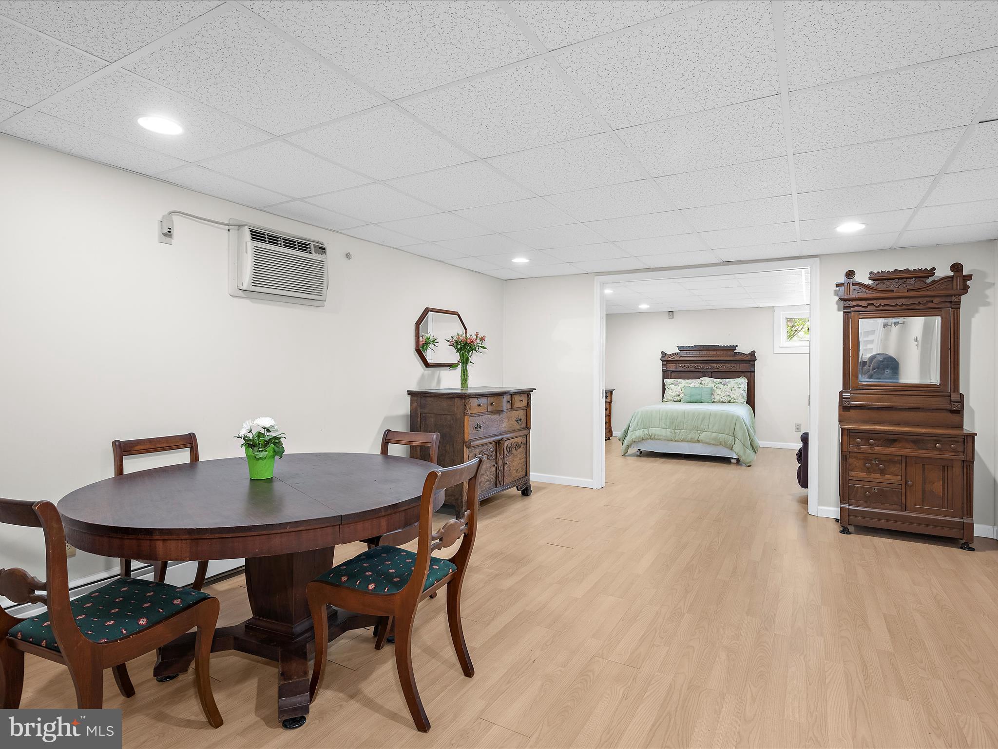 HARWOOD - Residential