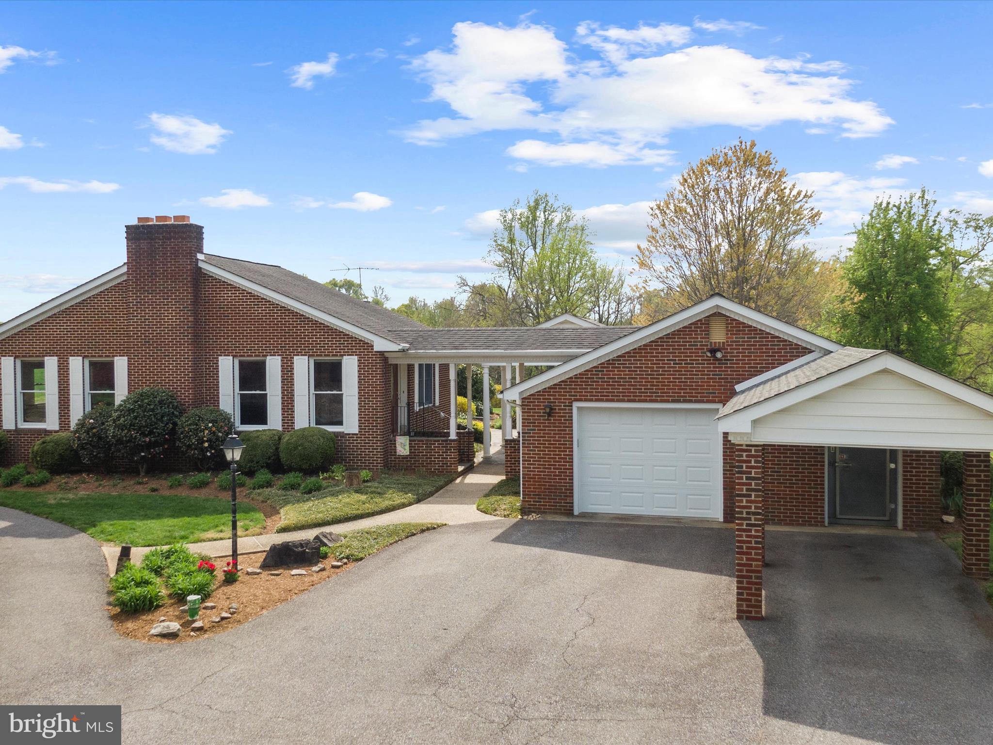 HARWOOD - Residential