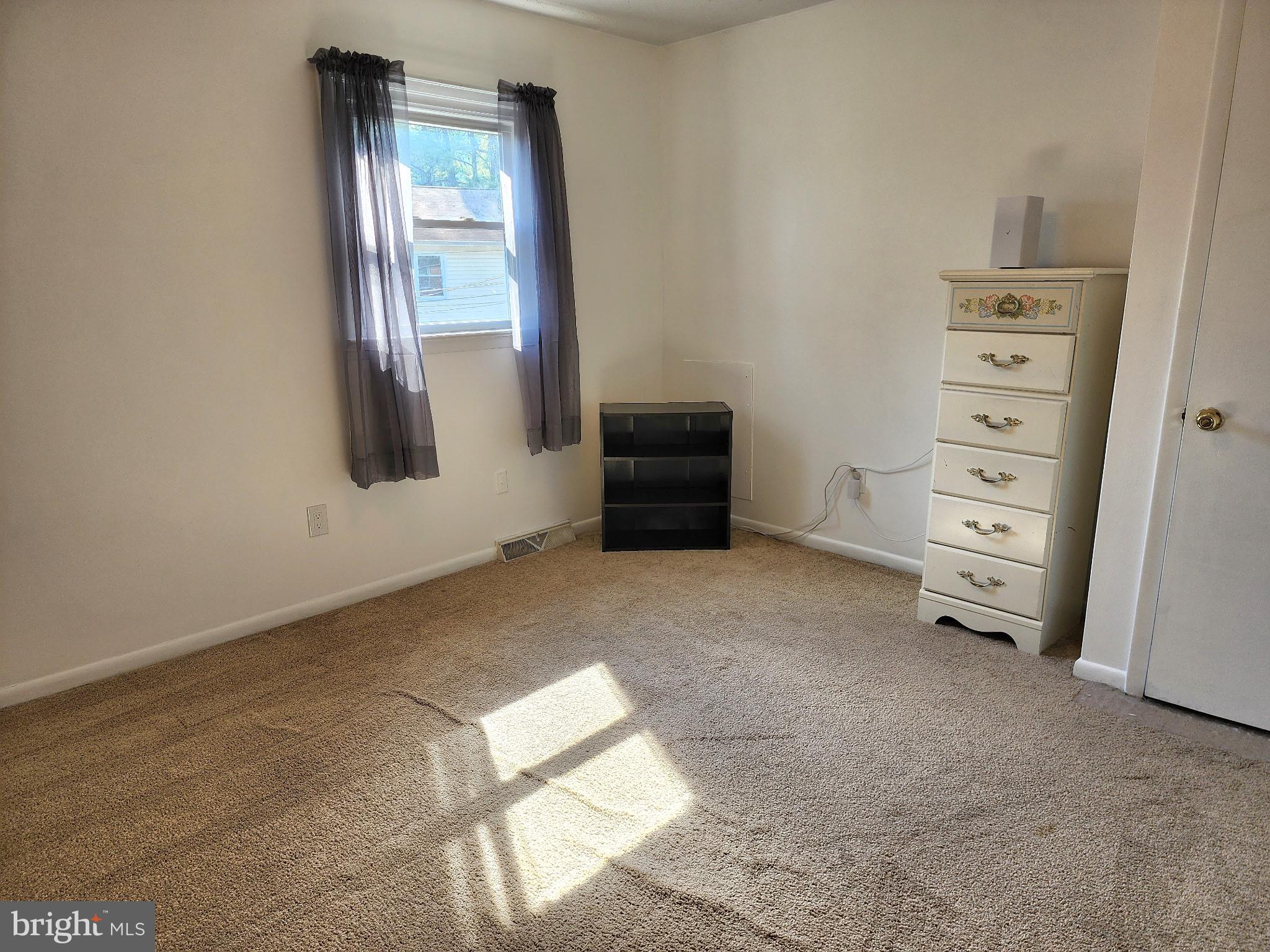 FREDERICKTOWNE TOWNHOUSE - Residential