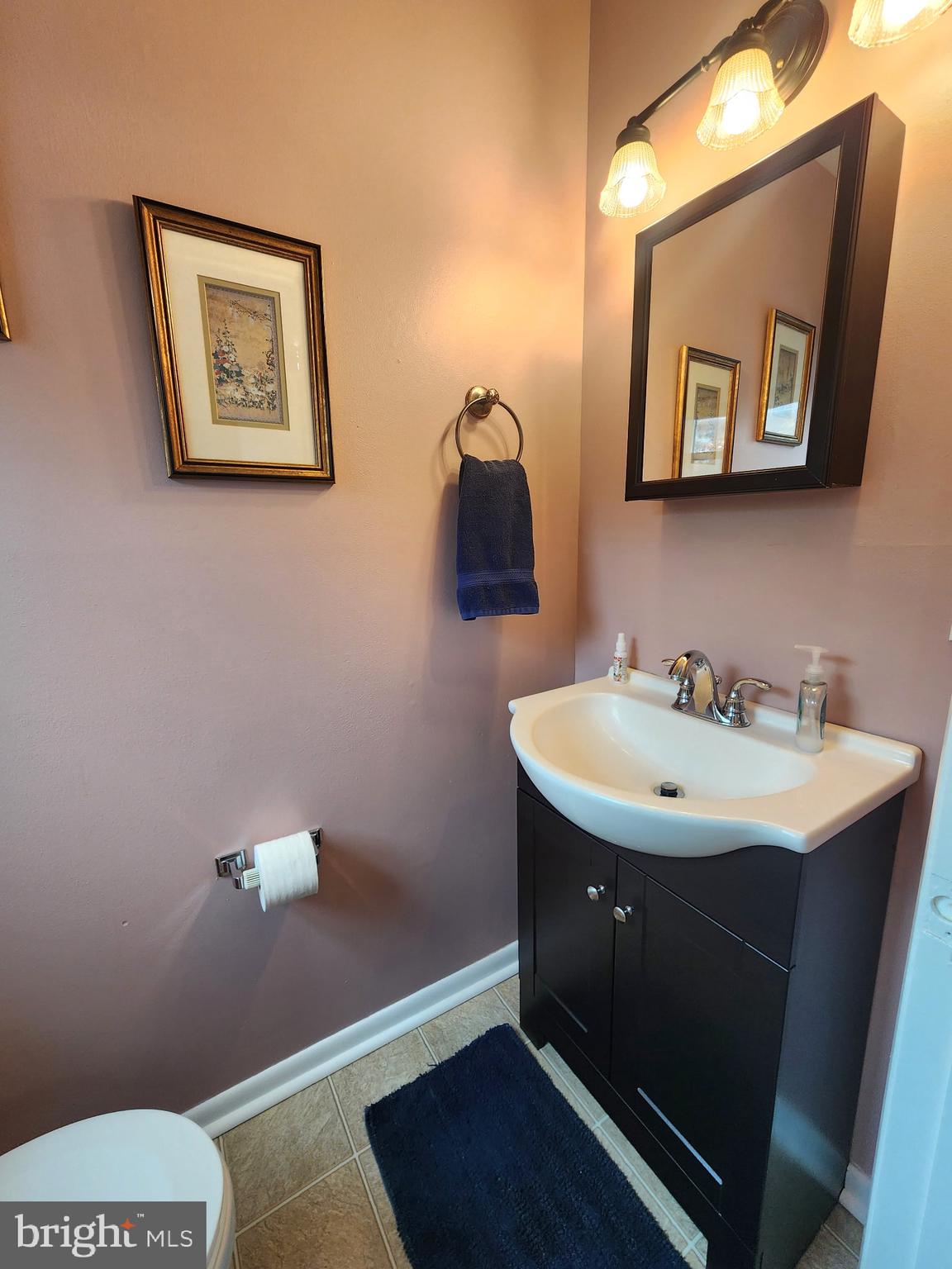 FREDERICKTOWNE TOWNHOUSE - Residential
