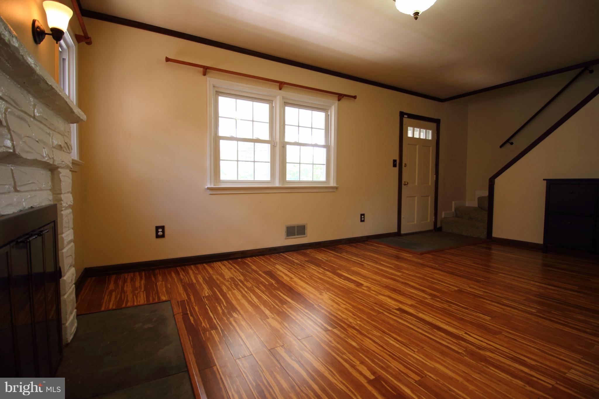 KEYS AND RUSSELL - Residential Lease