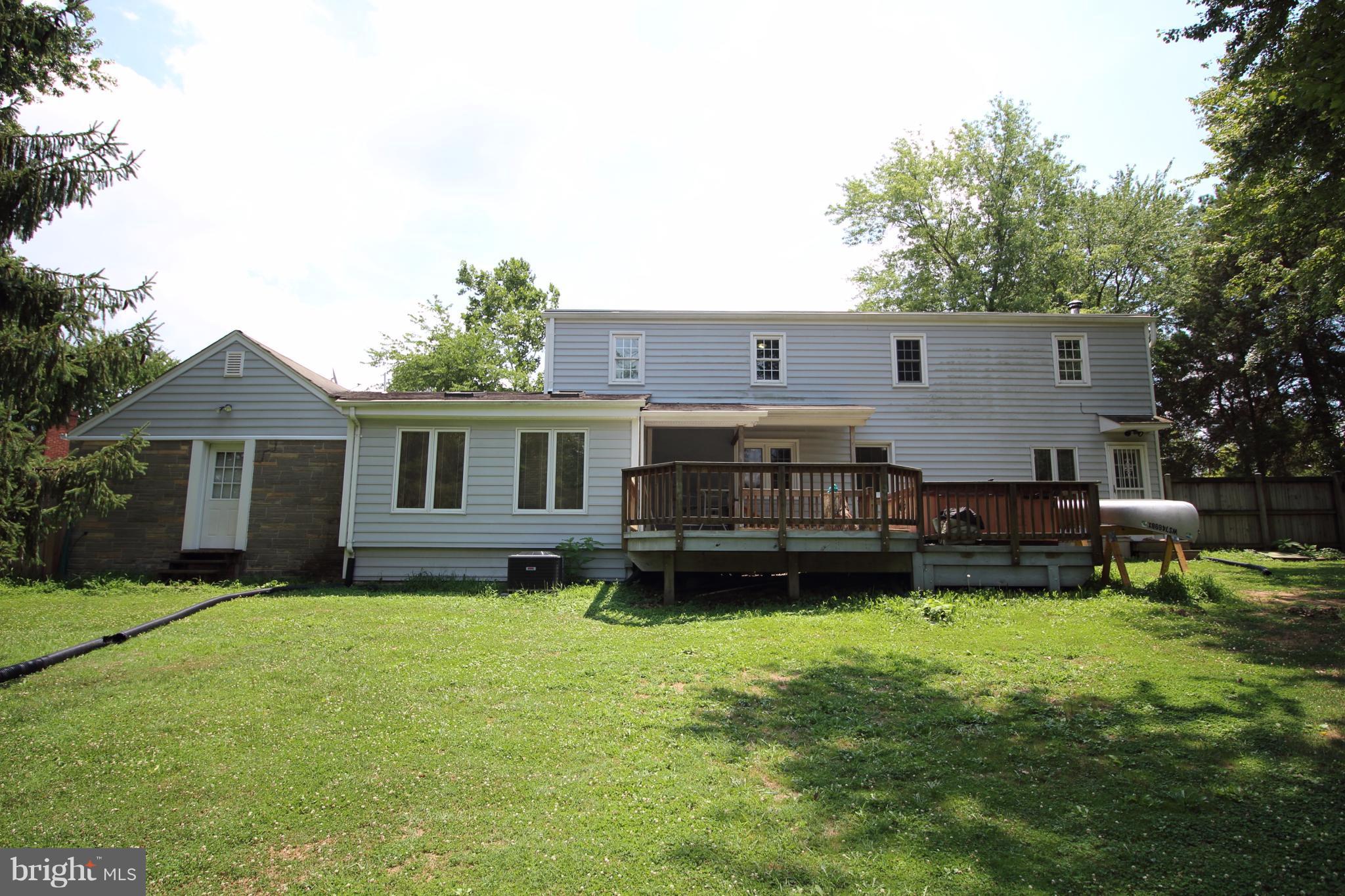 KEYS AND RUSSELL - Residential Lease