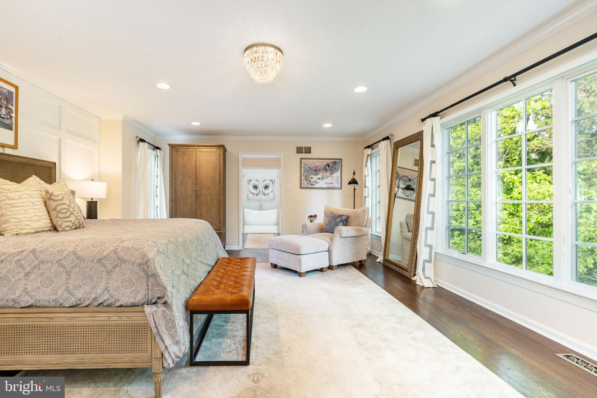 TRIANON - Residential