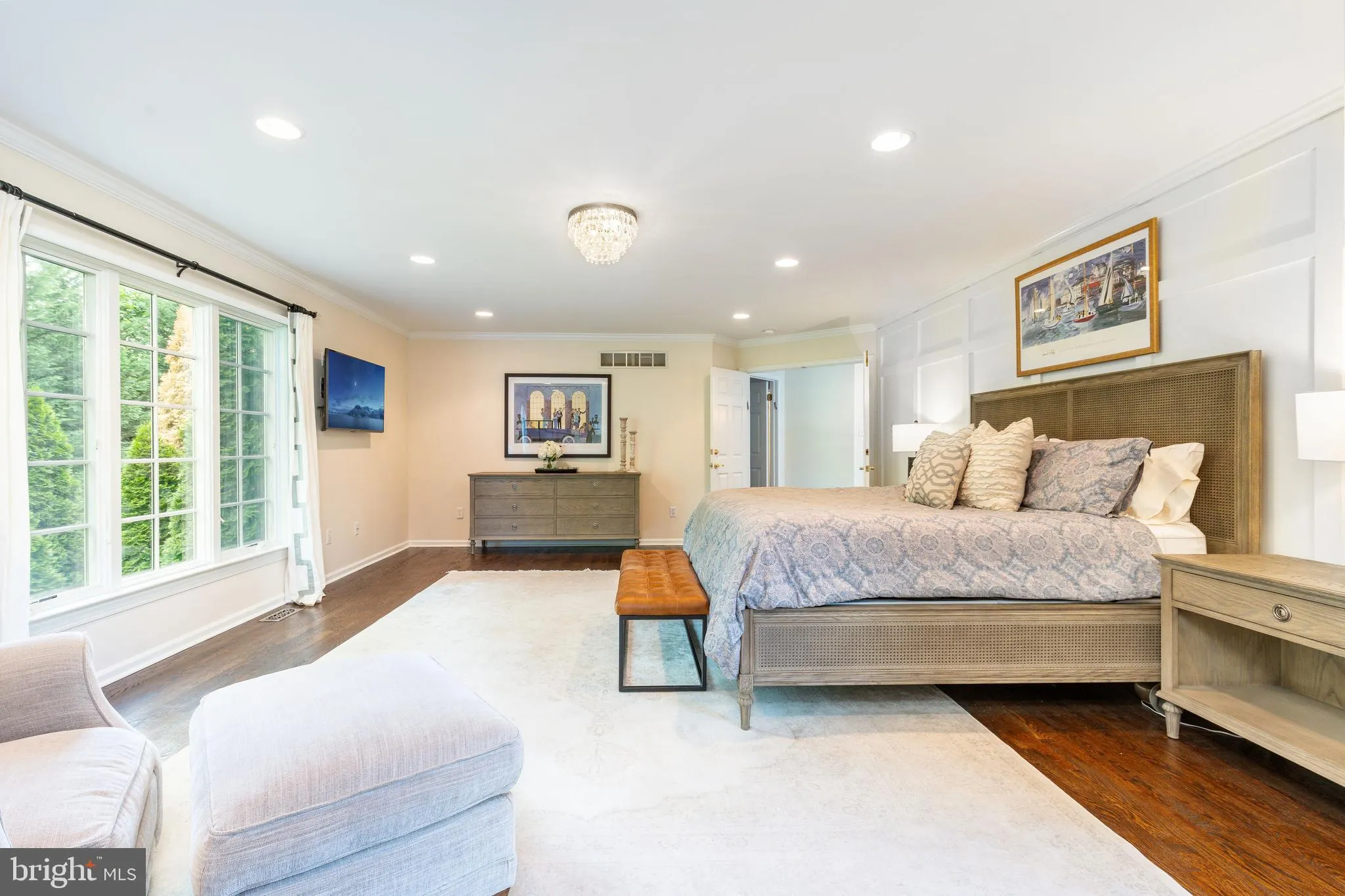 Villanova, Pennsylvania 19085, United States, 4 Bedrooms Bedrooms, ,4 BathroomsBathrooms,Residential,Pending,127956