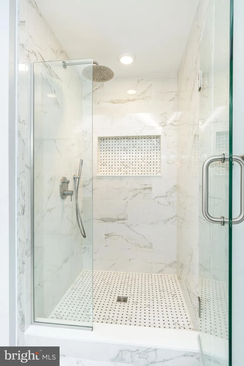 Villanova, Pennsylvania 19085, United States, 4 Bedrooms Bedrooms, ,4 BathroomsBathrooms,Residential,Pending,127956