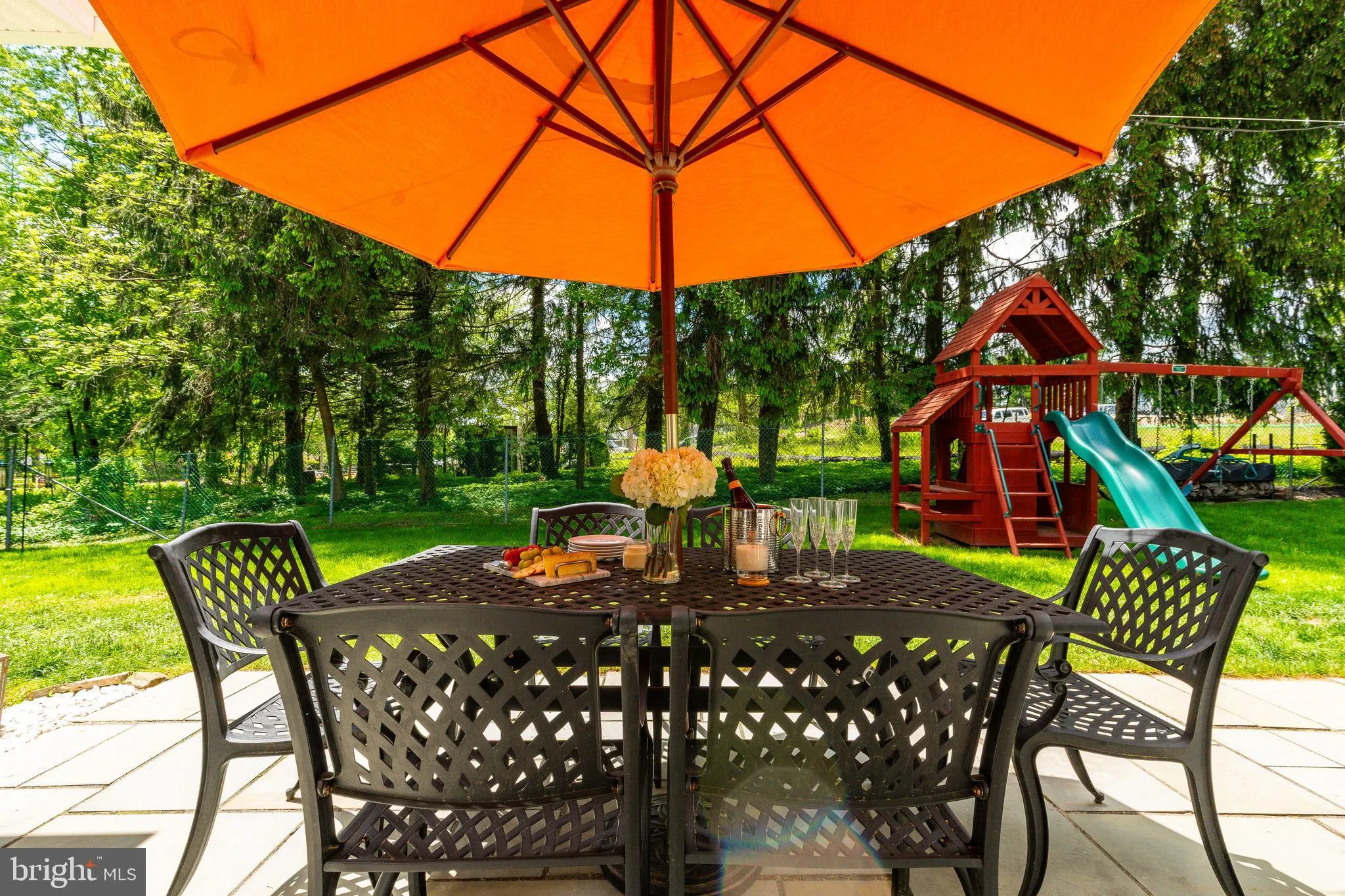 Villanova, Pennsylvania 19085, United States, 4 Bedrooms Bedrooms, ,4 BathroomsBathrooms,Residential,Pending,127956