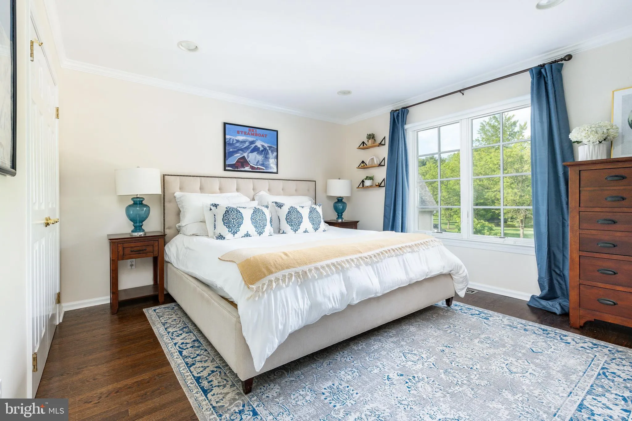 Villanova, Pennsylvania 19085, United States, 4 Bedrooms Bedrooms, ,4 BathroomsBathrooms,Residential,Pending,127956