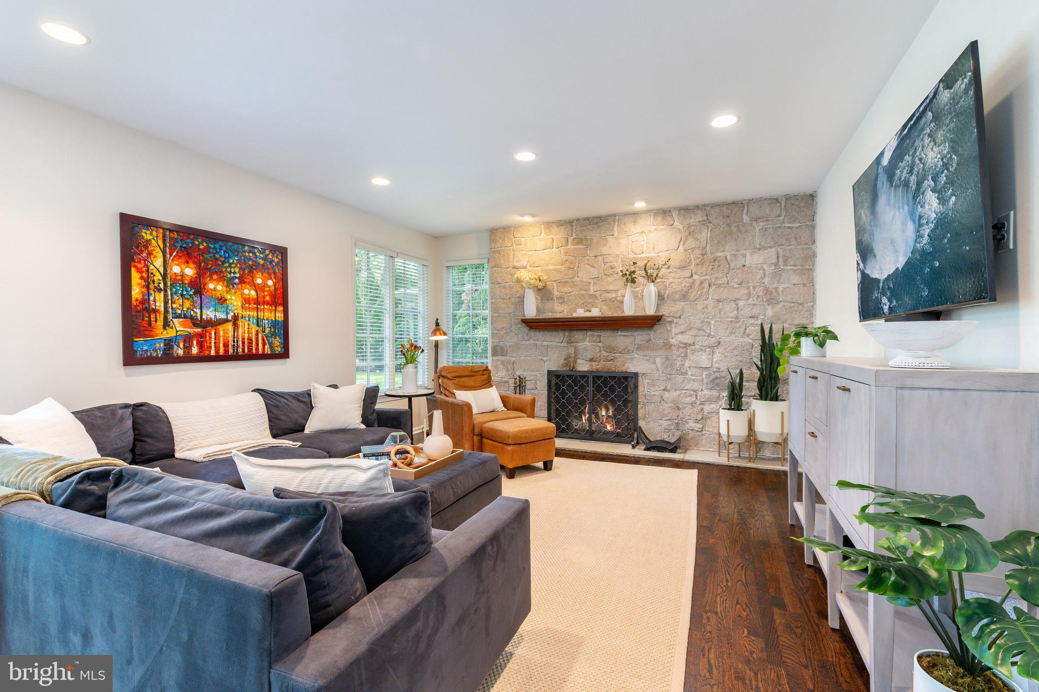 TRIANON - Residential