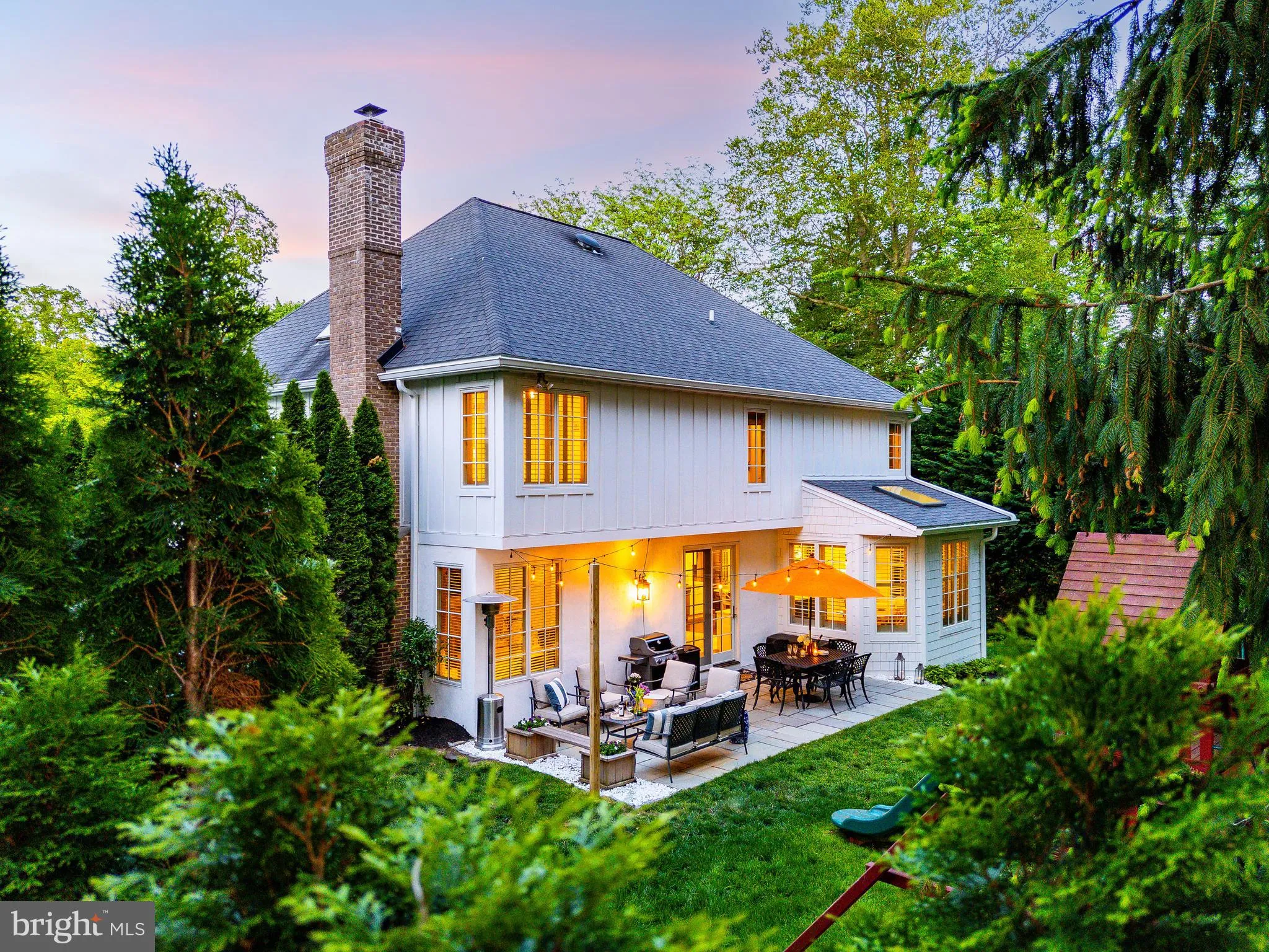 Villanova, Pennsylvania 19085, United States, 4 Bedrooms Bedrooms, ,4 BathroomsBathrooms,Residential,Pending,127956