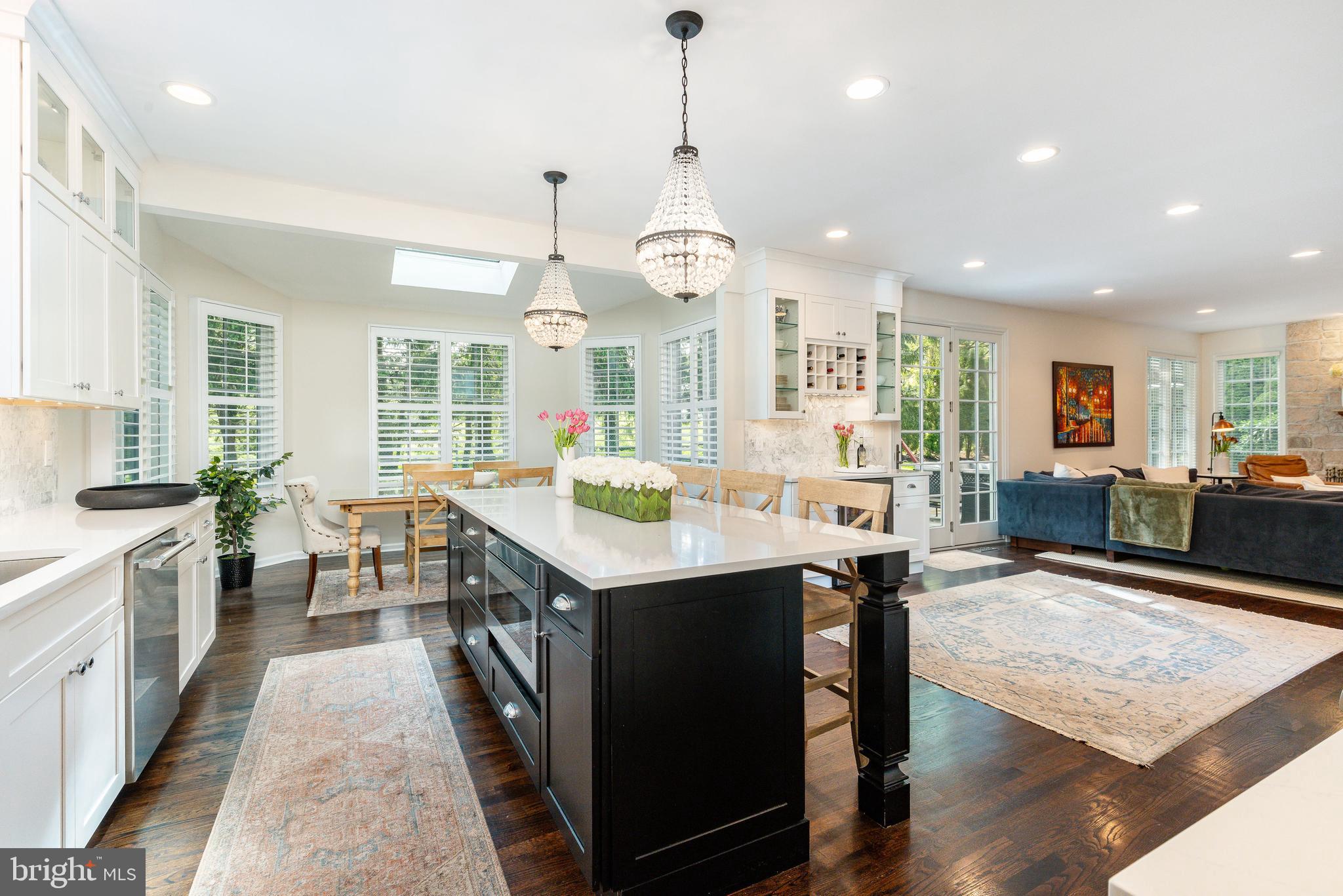 TRIANON - Residential