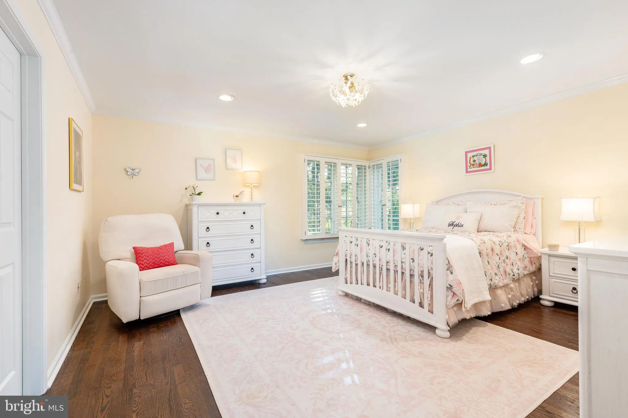 Villanova, Pennsylvania 19085, United States, 4 Bedrooms Bedrooms, ,4 BathroomsBathrooms,Residential,Pending,127956