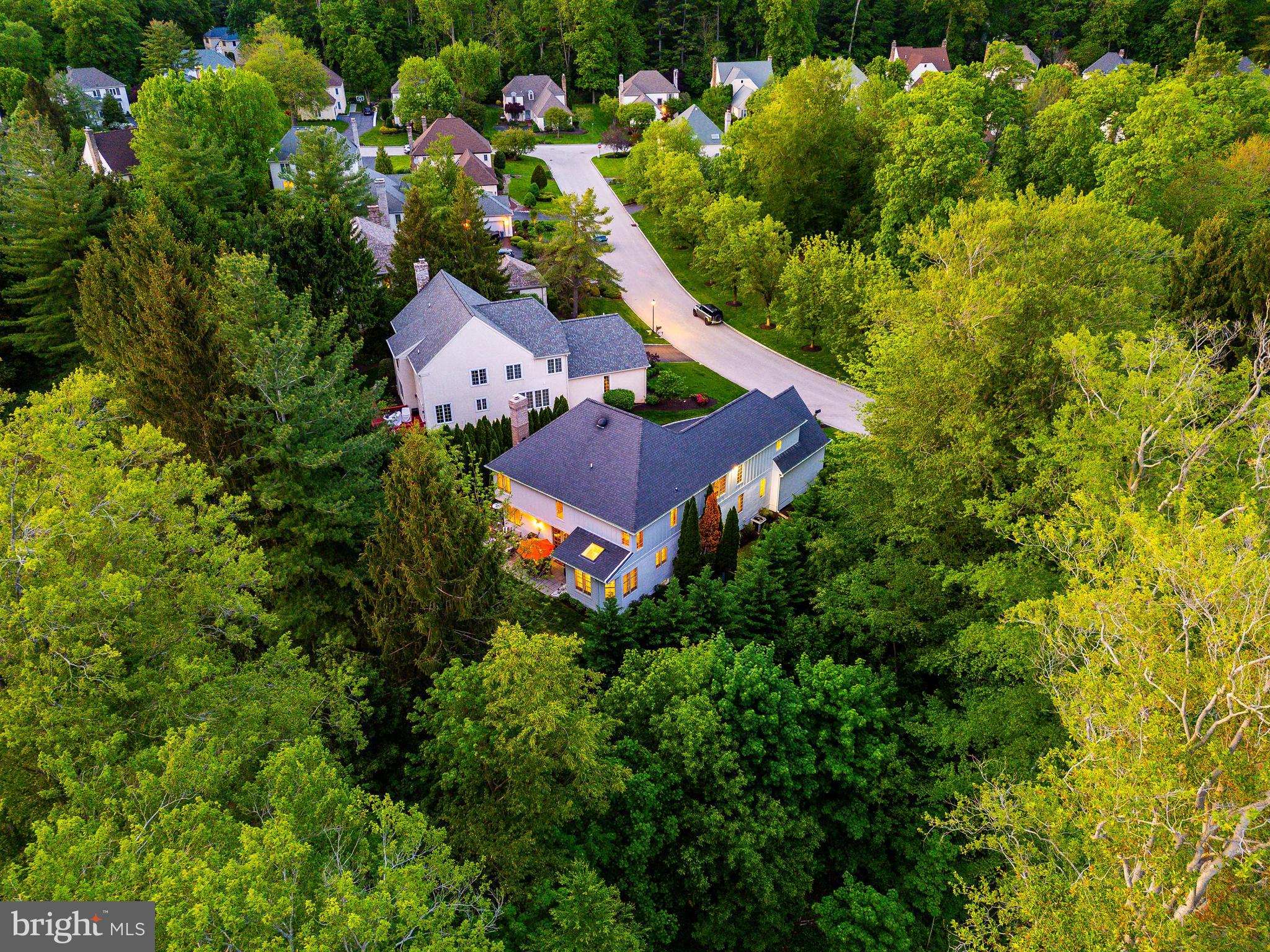 302 GRAMONT LANE