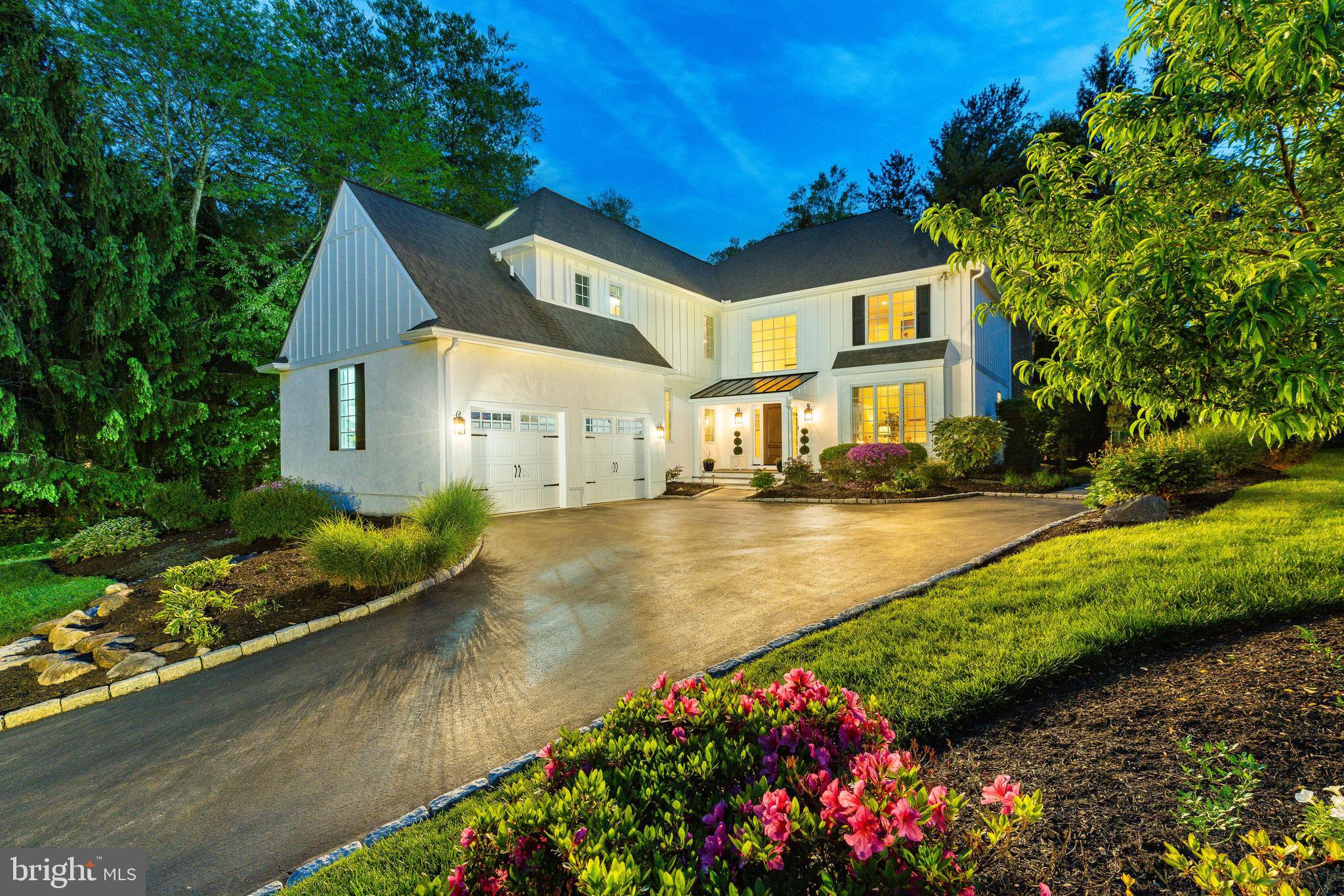 TRIANON - Residential