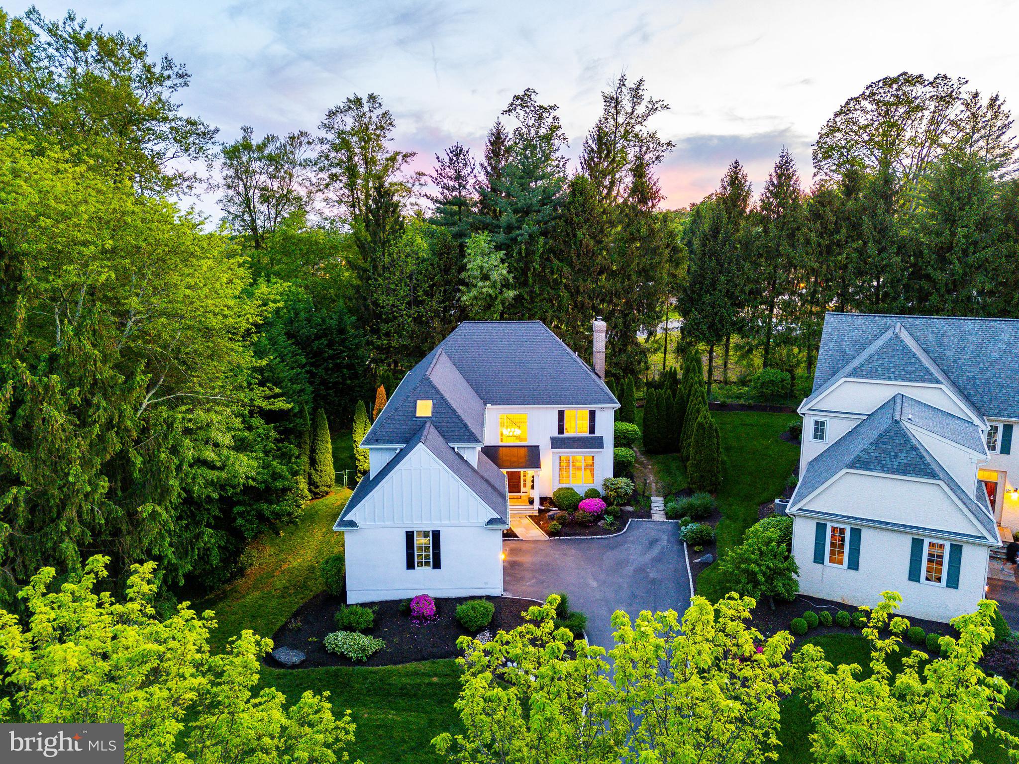 TRIANON - Residential