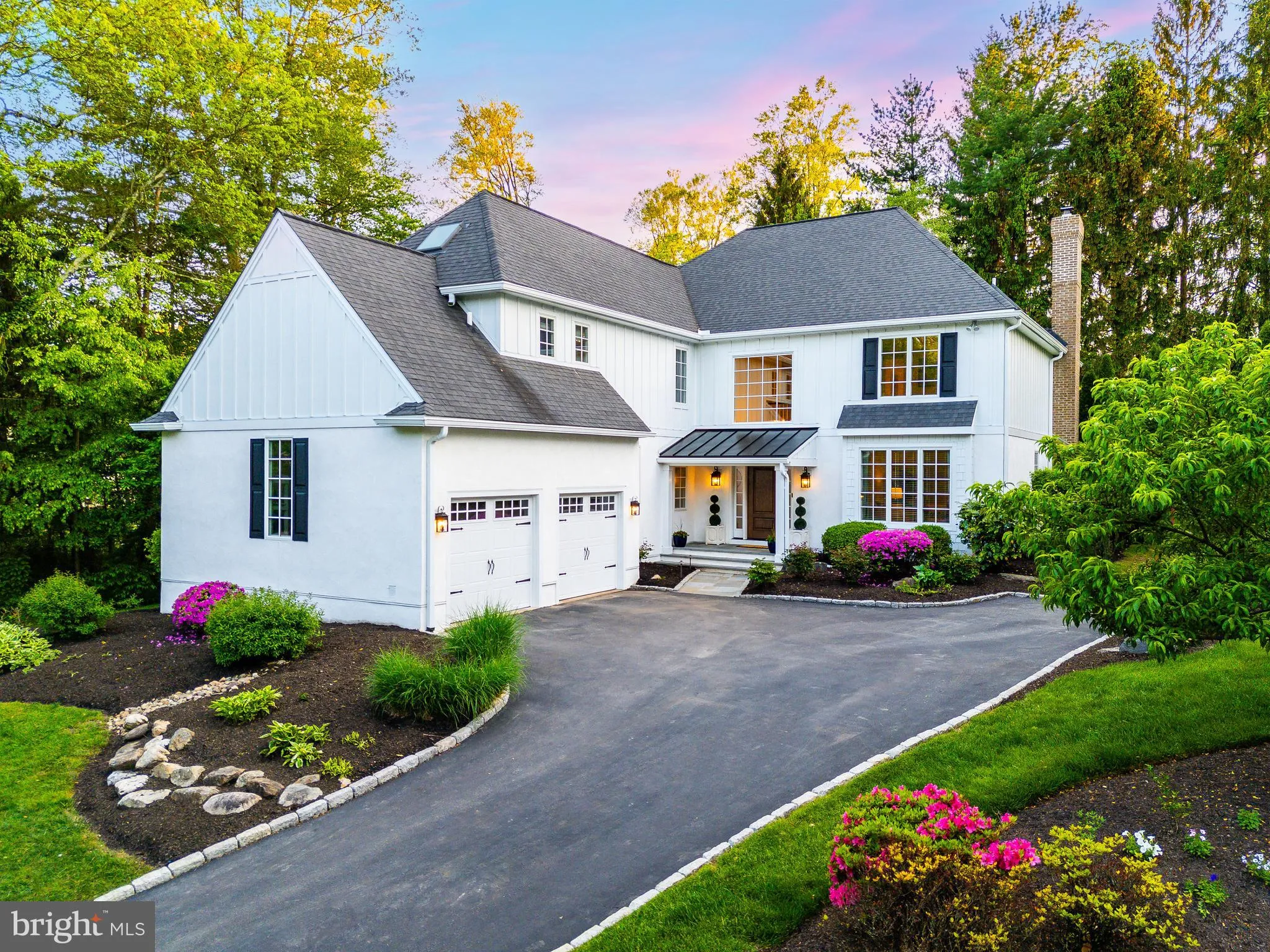 Villanova, Pennsylvania 19085, United States, 4 Bedrooms Bedrooms, ,4 BathroomsBathrooms,Residential,Pending,127956