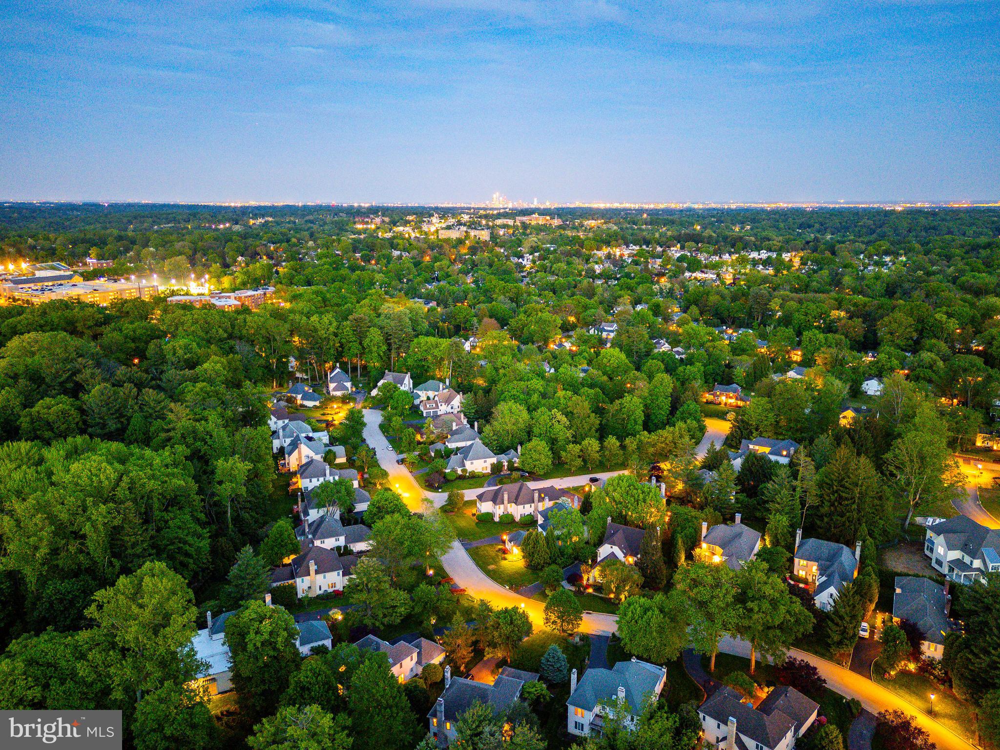 TRIANON - Residential